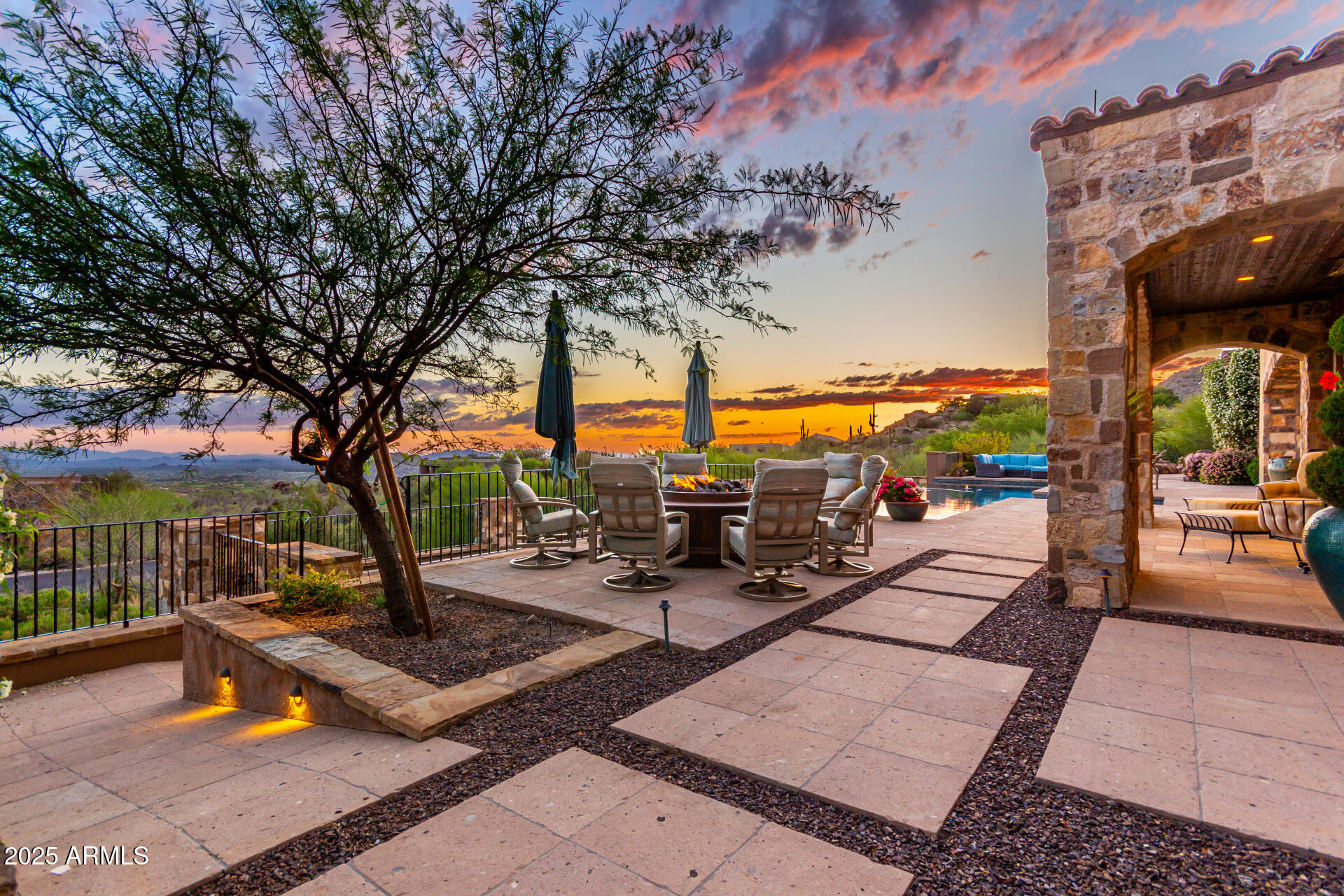 DESERT MOUNTAIN APACHE PEAK PART TWO-A - Residential