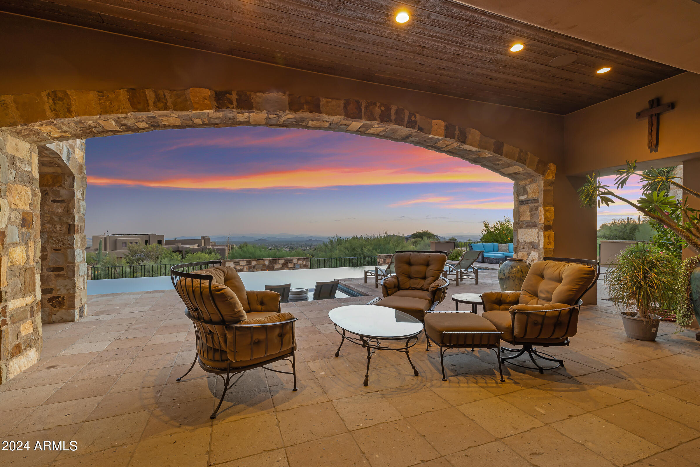 DESERT MOUNTAIN APACHE PEAK PART TWO-A - Residential