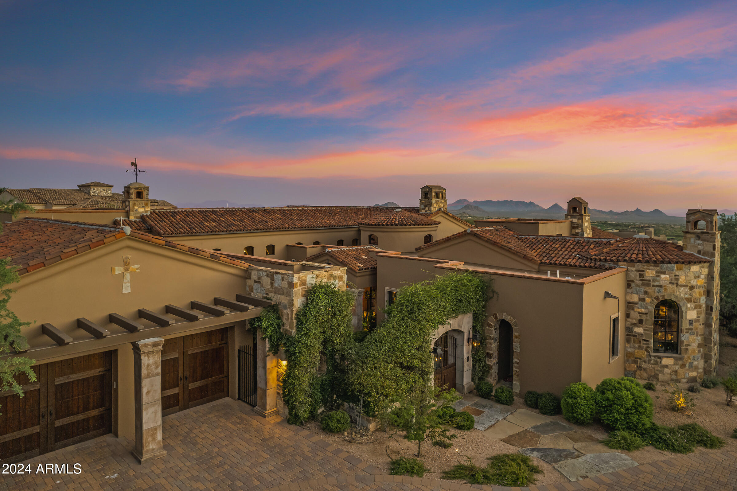 DESERT MOUNTAIN APACHE PEAK PART TWO-A - Residential