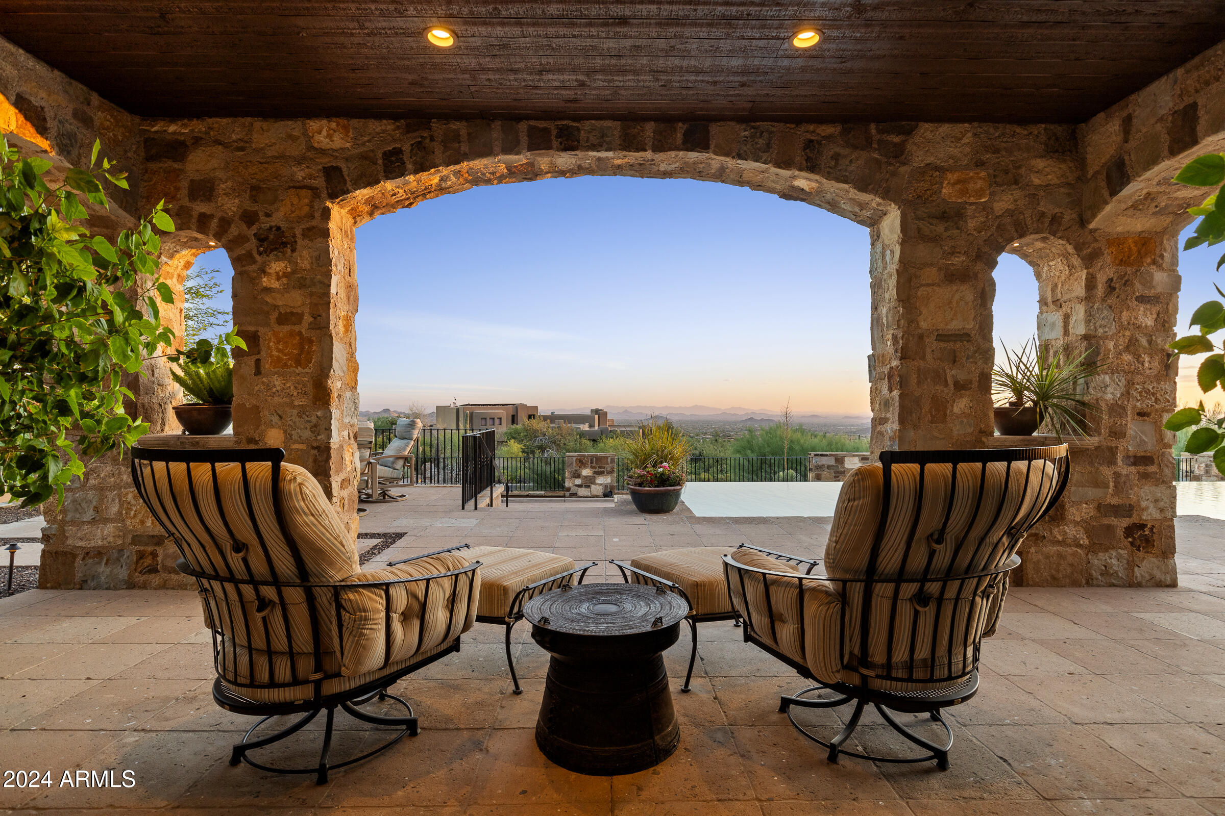 DESERT MOUNTAIN APACHE PEAK PART TWO-A - Residential