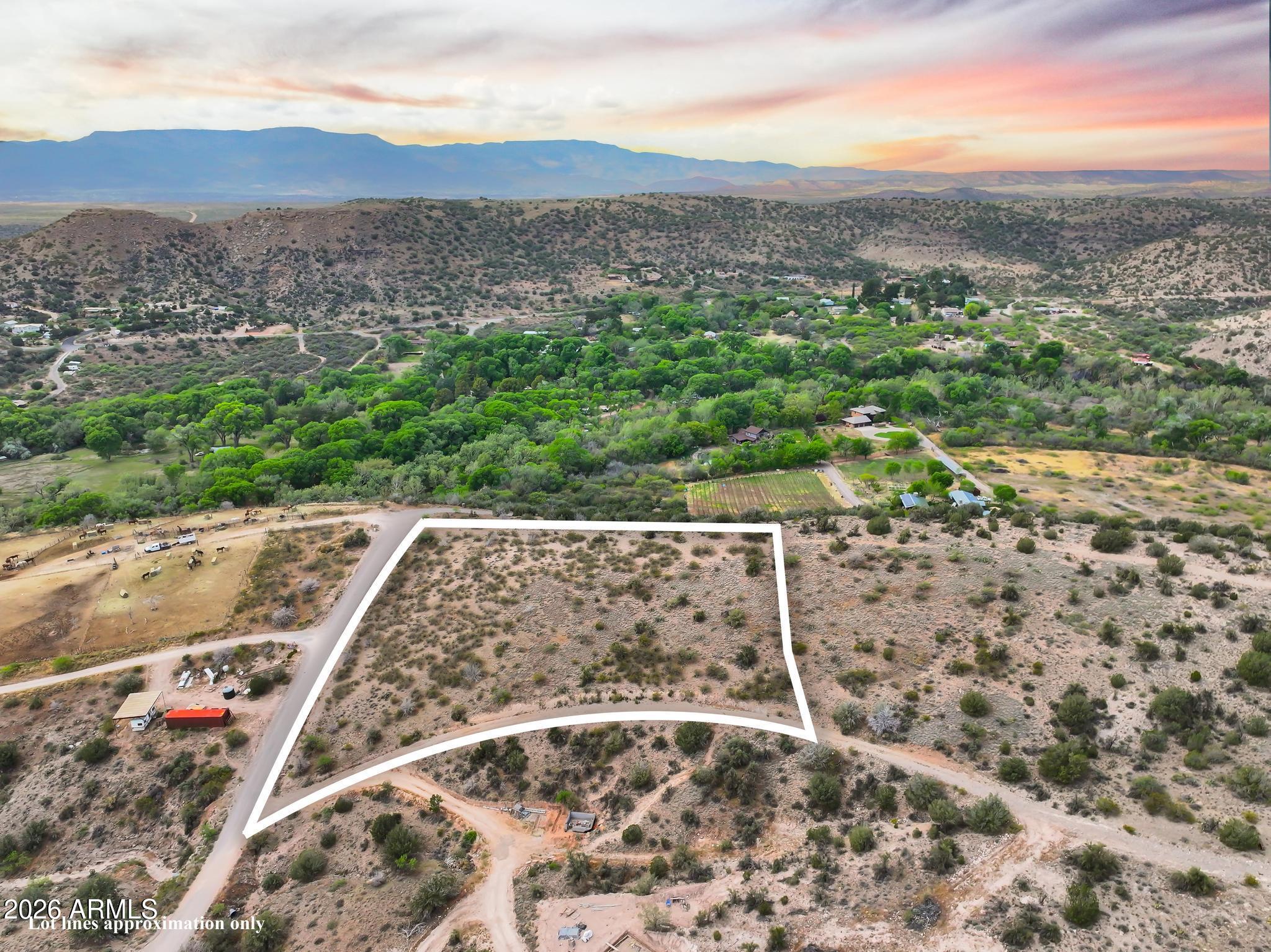 Under 5 Acres - Land