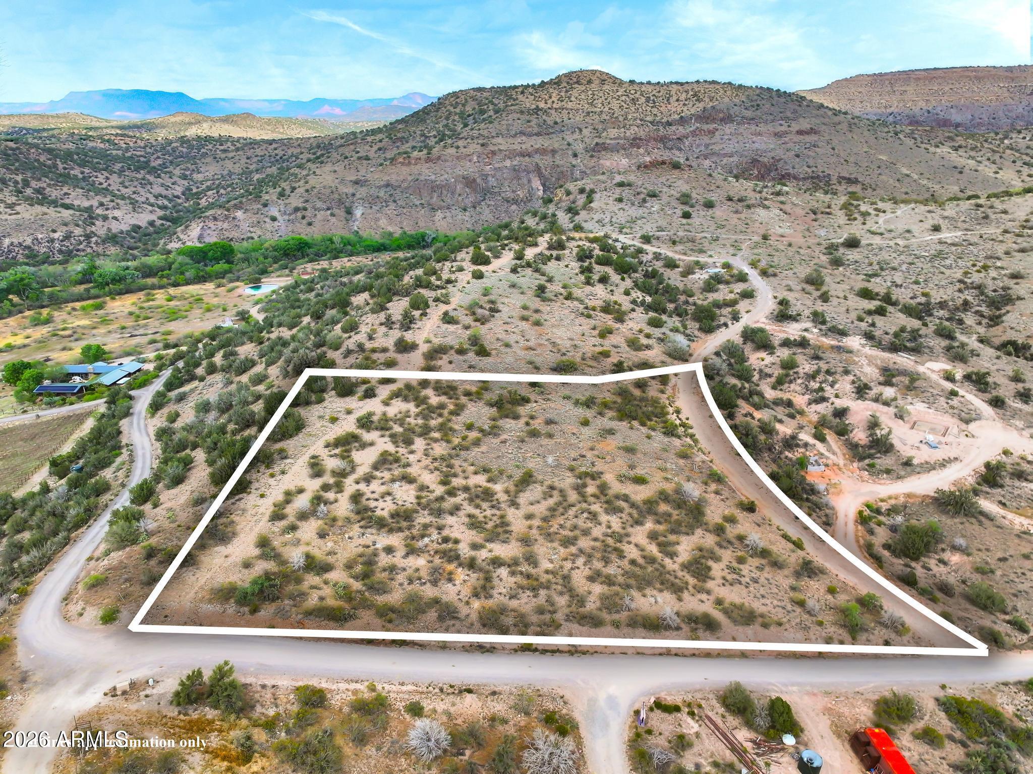 Under 5 Acres - Land