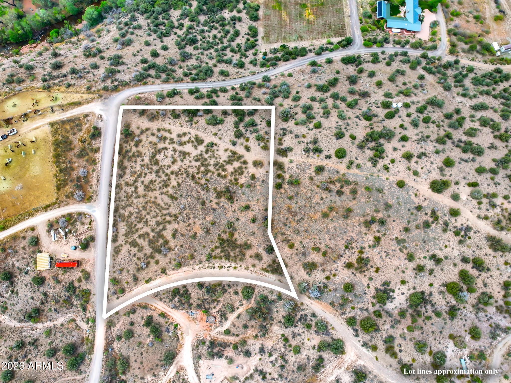 Under 5 Acres - Land