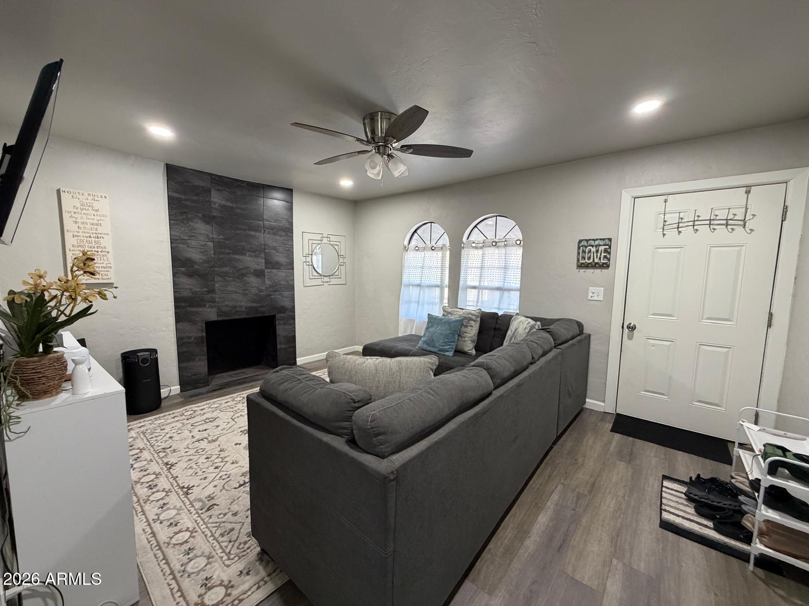 FIRST ADDITION TO C.G. - Residential