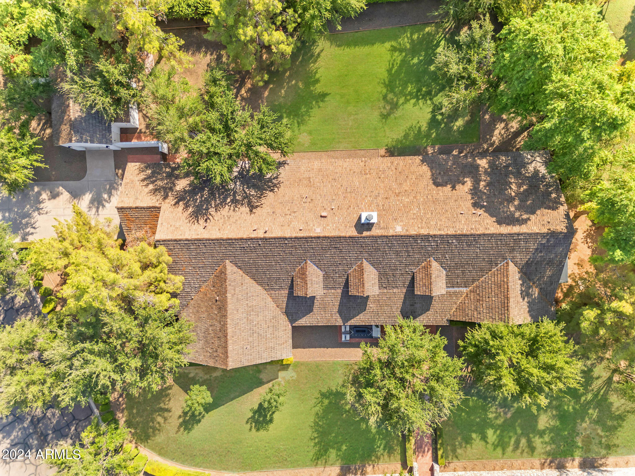 LAFAYETTE VILLA - Residential