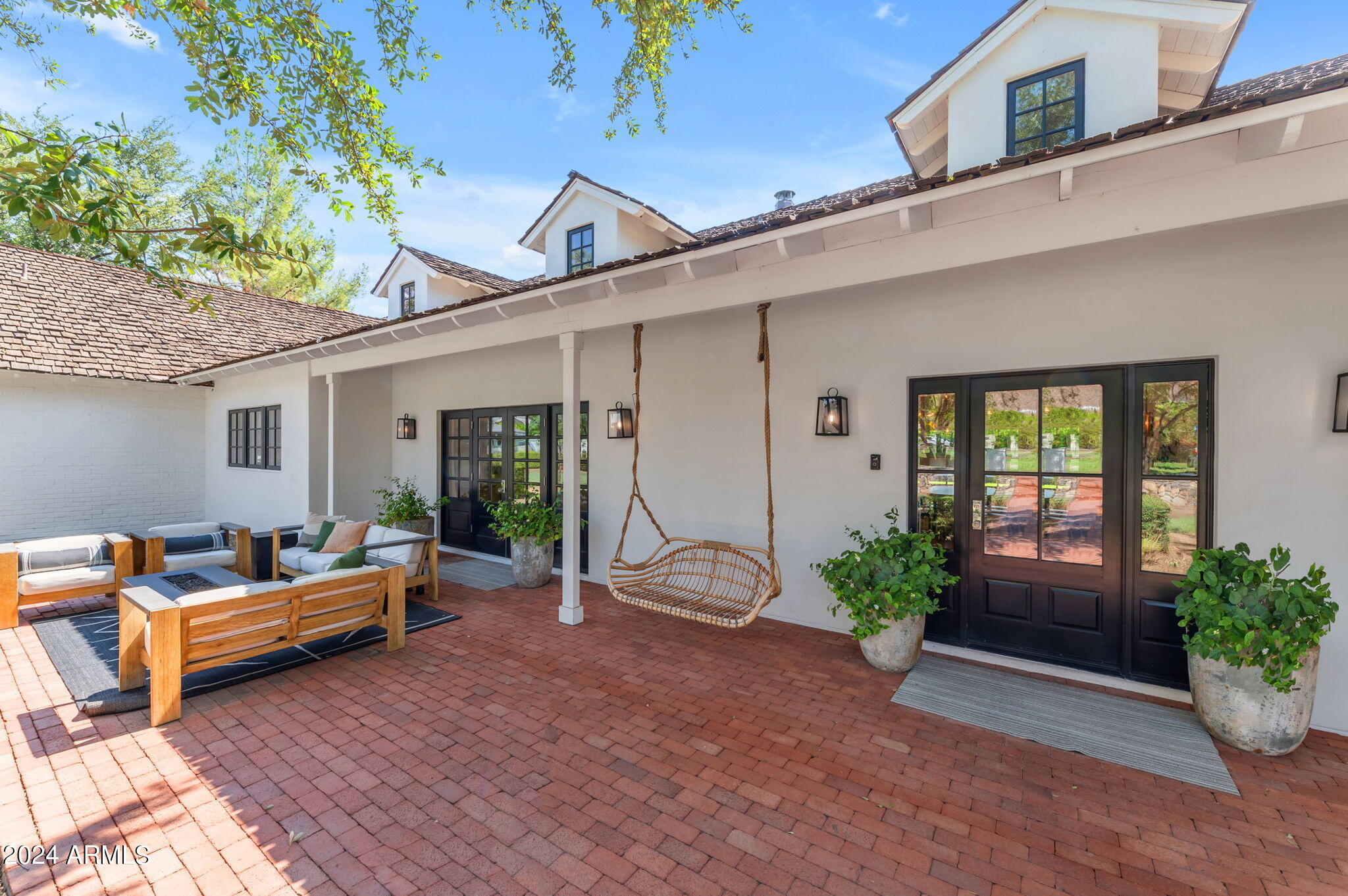 LAFAYETTE VILLA - Residential