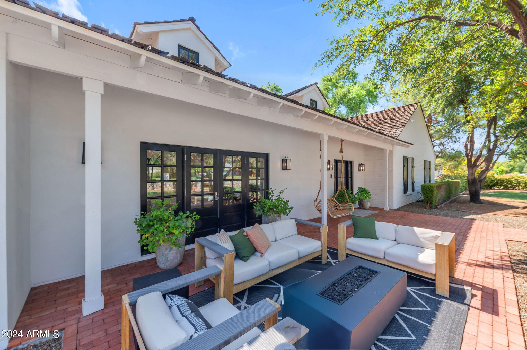 LAFAYETTE VILLA - Residential