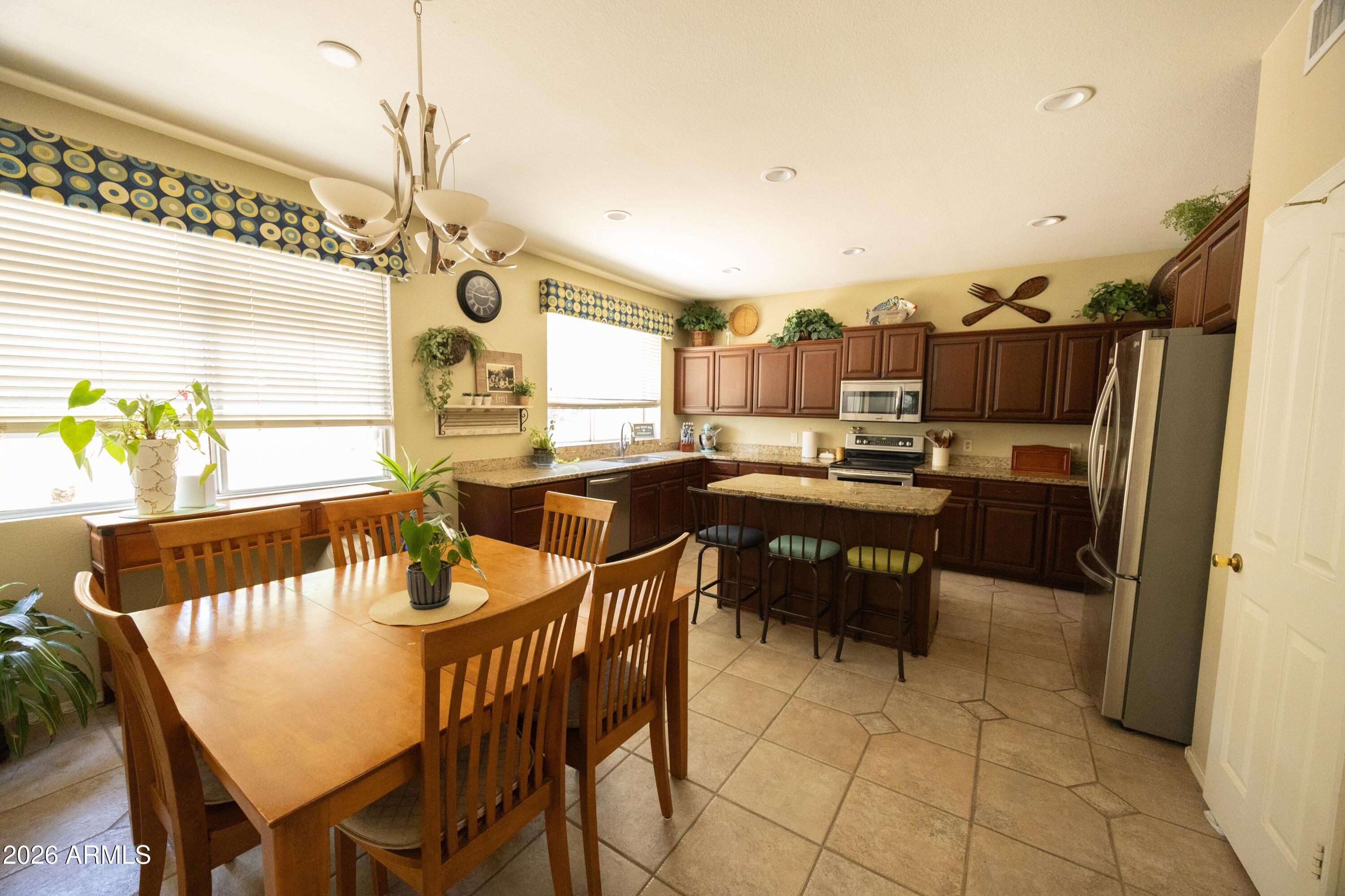 ARROWHEAD HEIGHTS - Residential