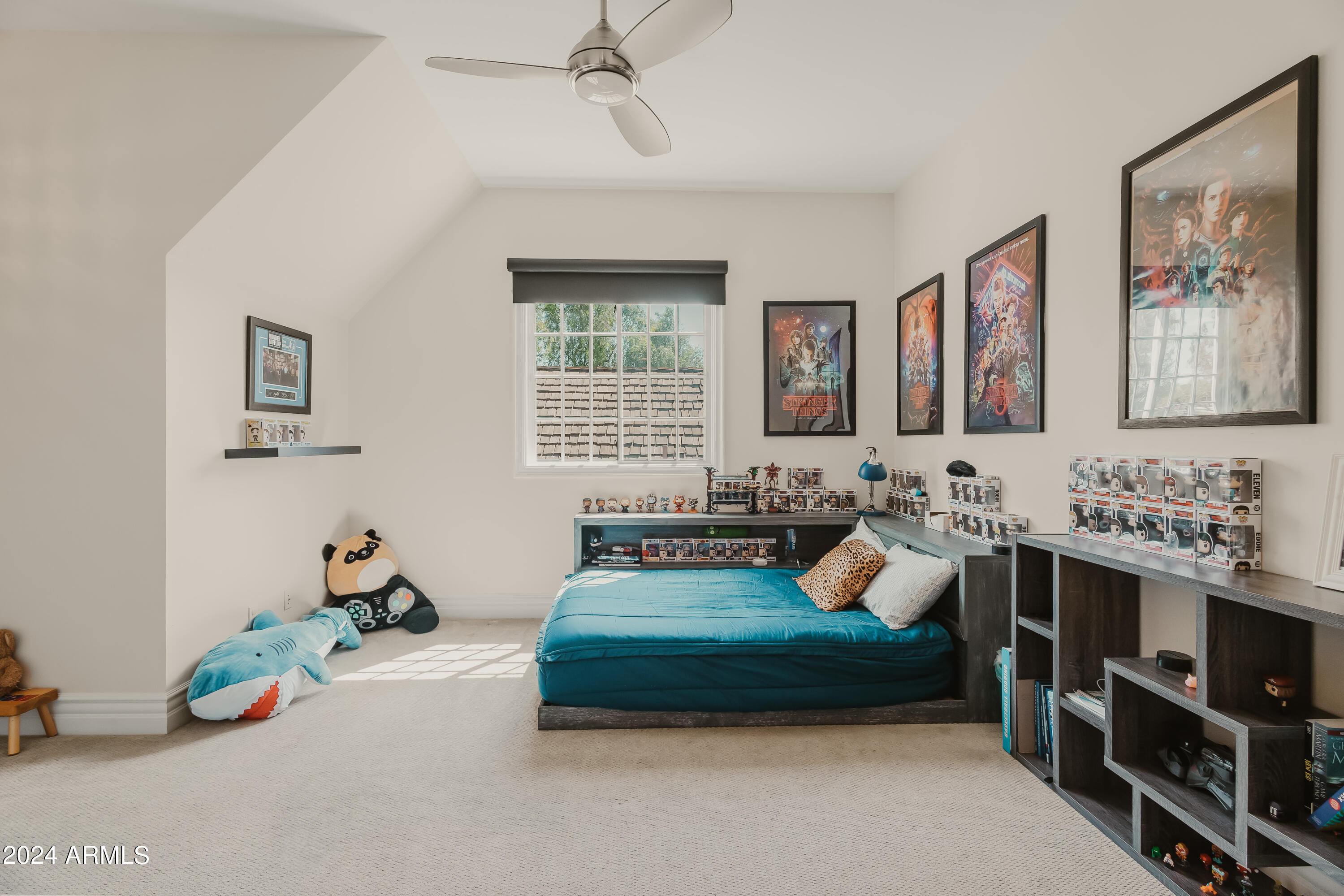 ARCADIA MANORS - Residential
