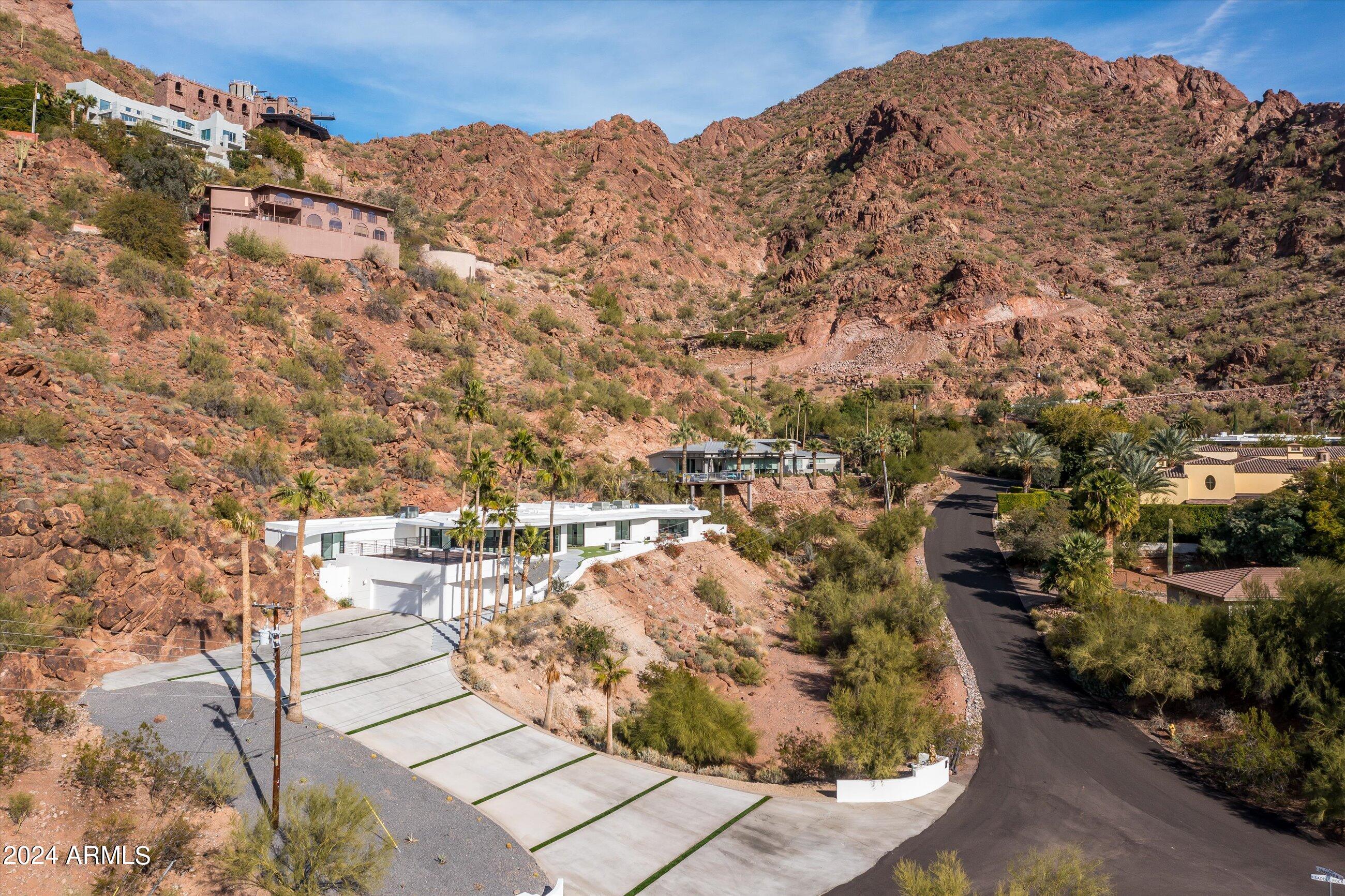 RED ROCK NORTH - Residential