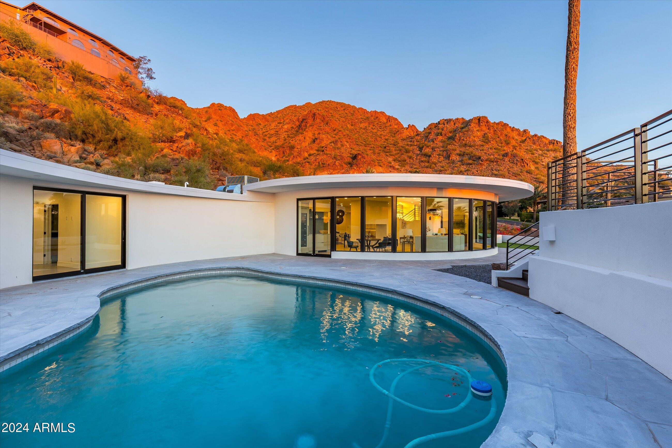 RED ROCK NORTH - Residential