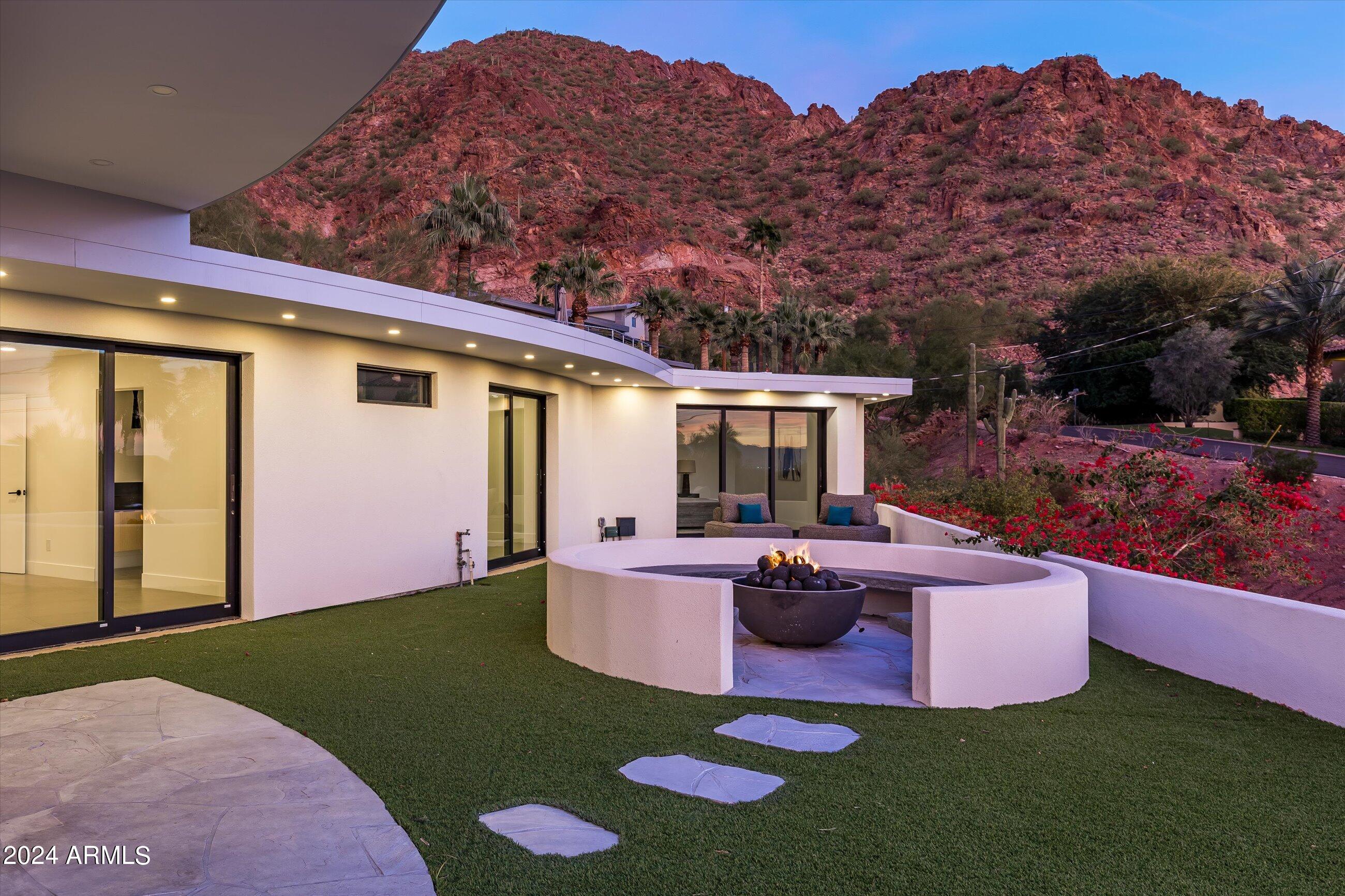 RED ROCK NORTH - Residential
