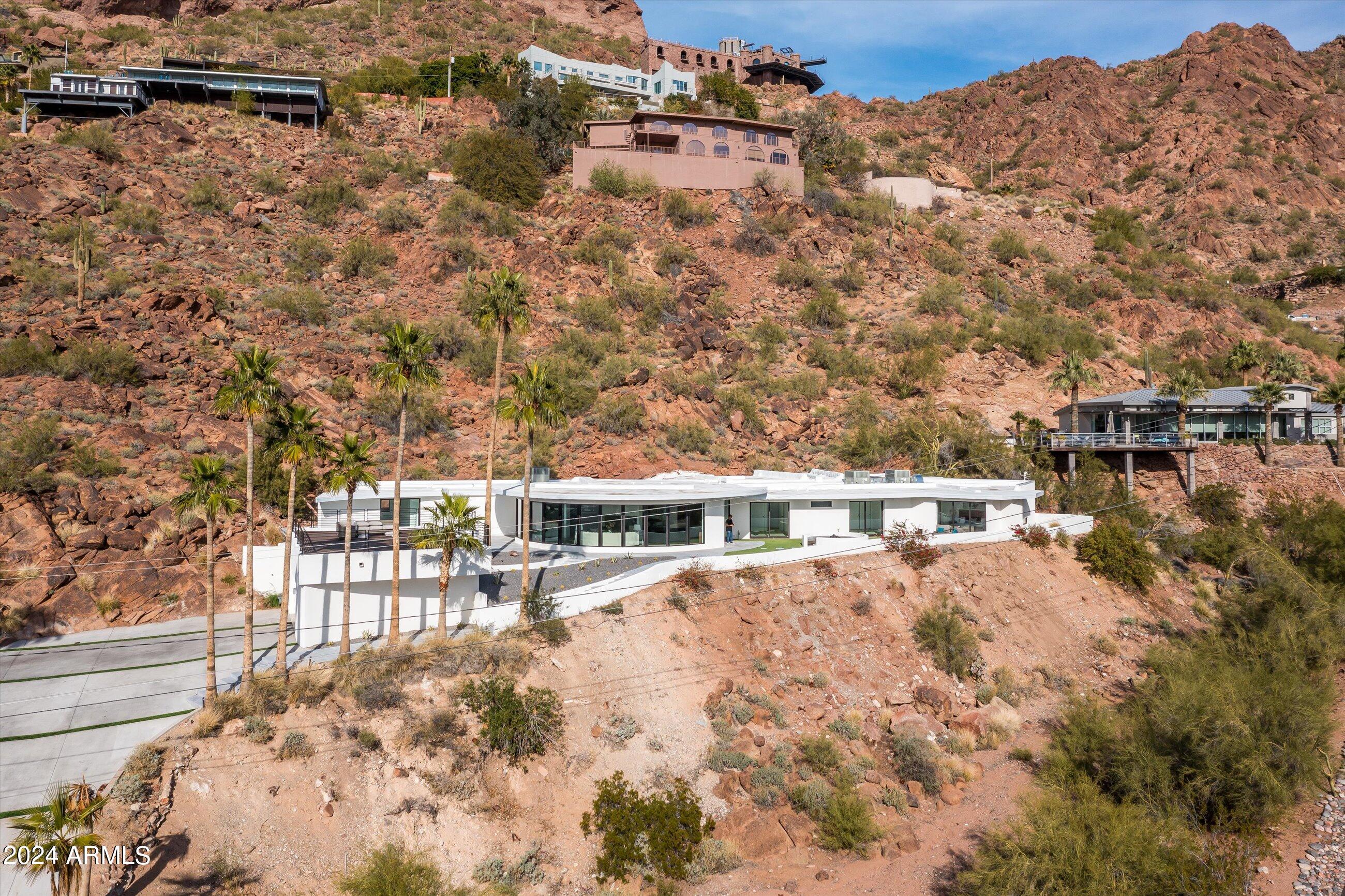 RED ROCK NORTH - Residential