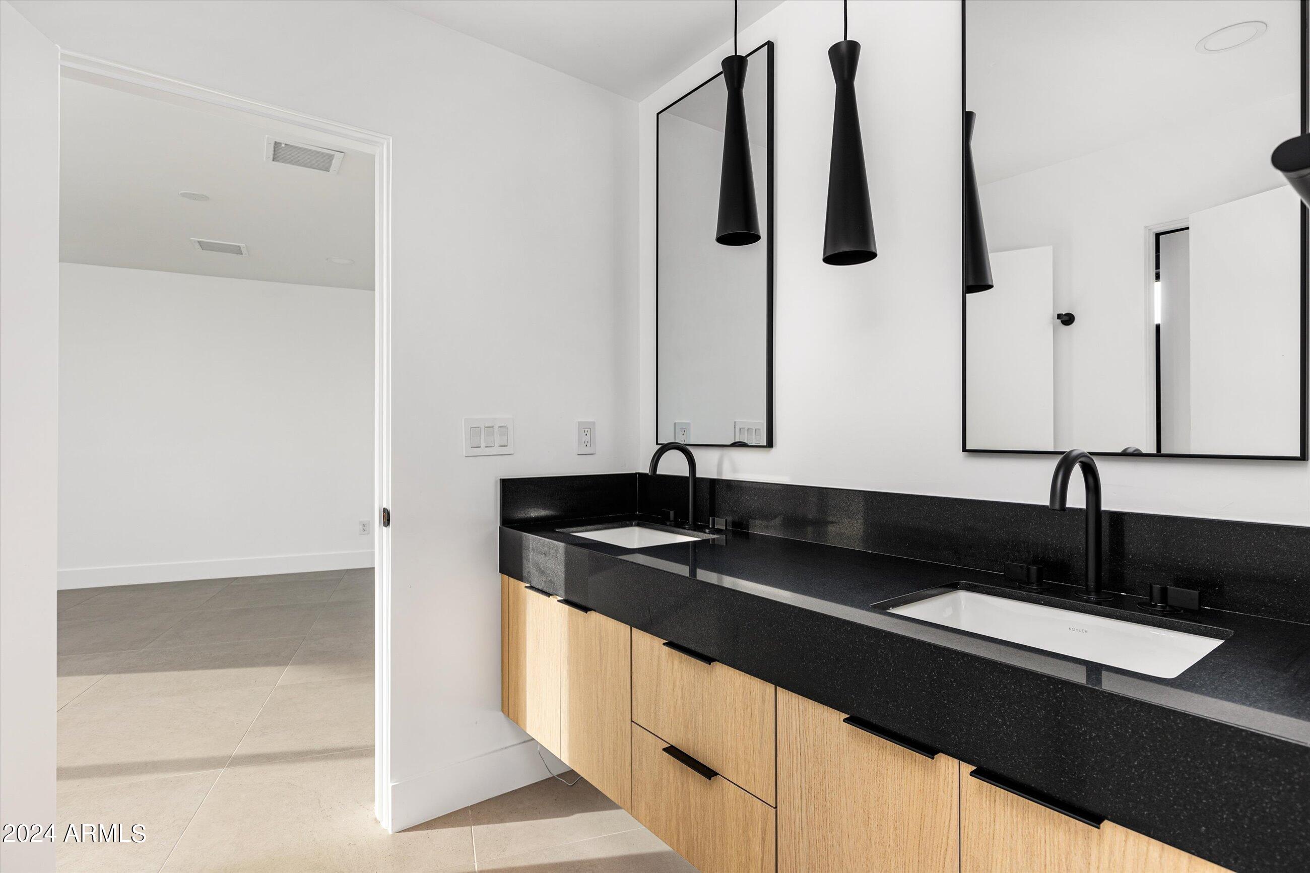 RED ROCK NORTH - Residential