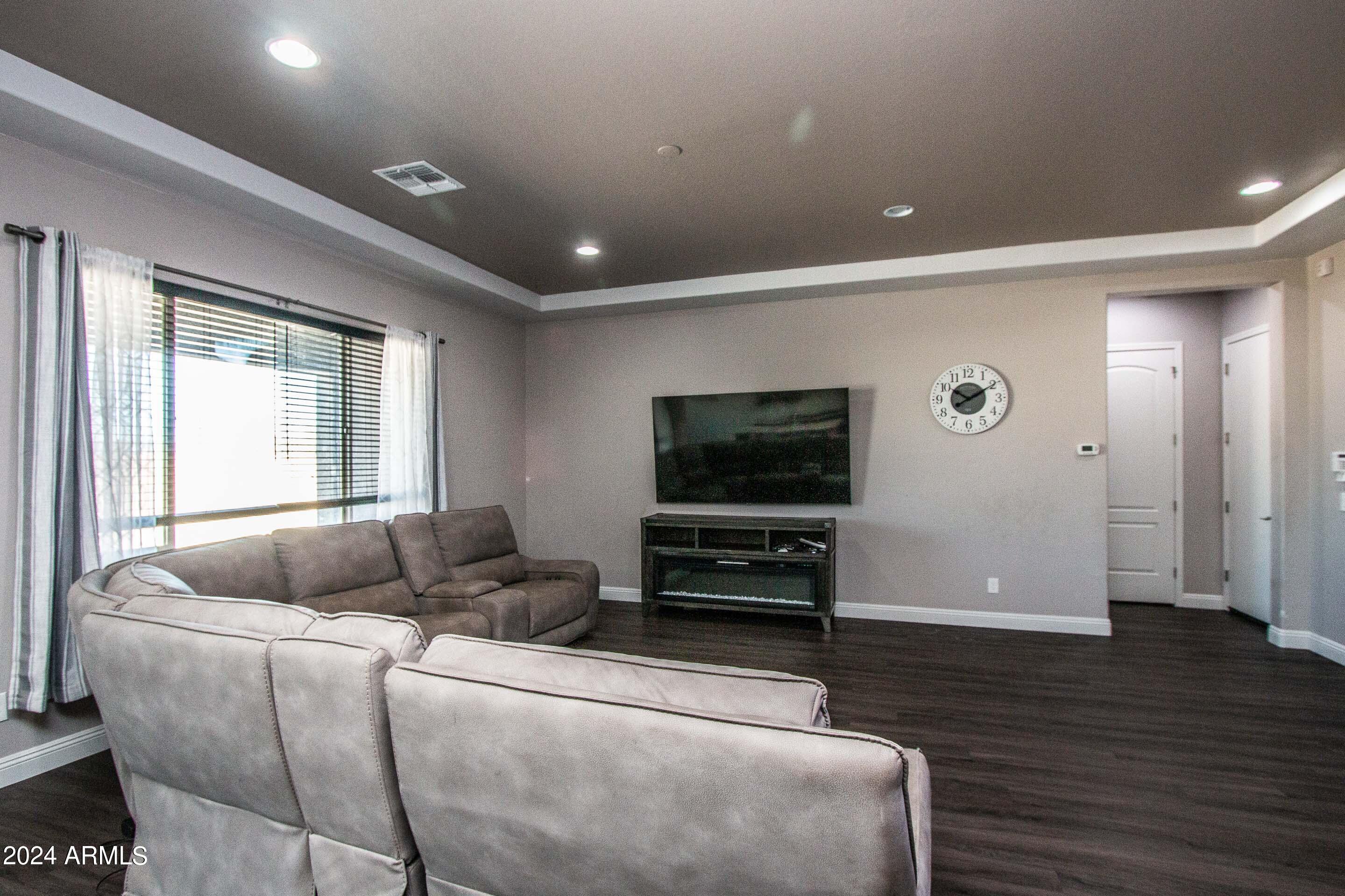 ARROYO NORTE UNIT 5 6 AND 7 REPLAT - Residential
