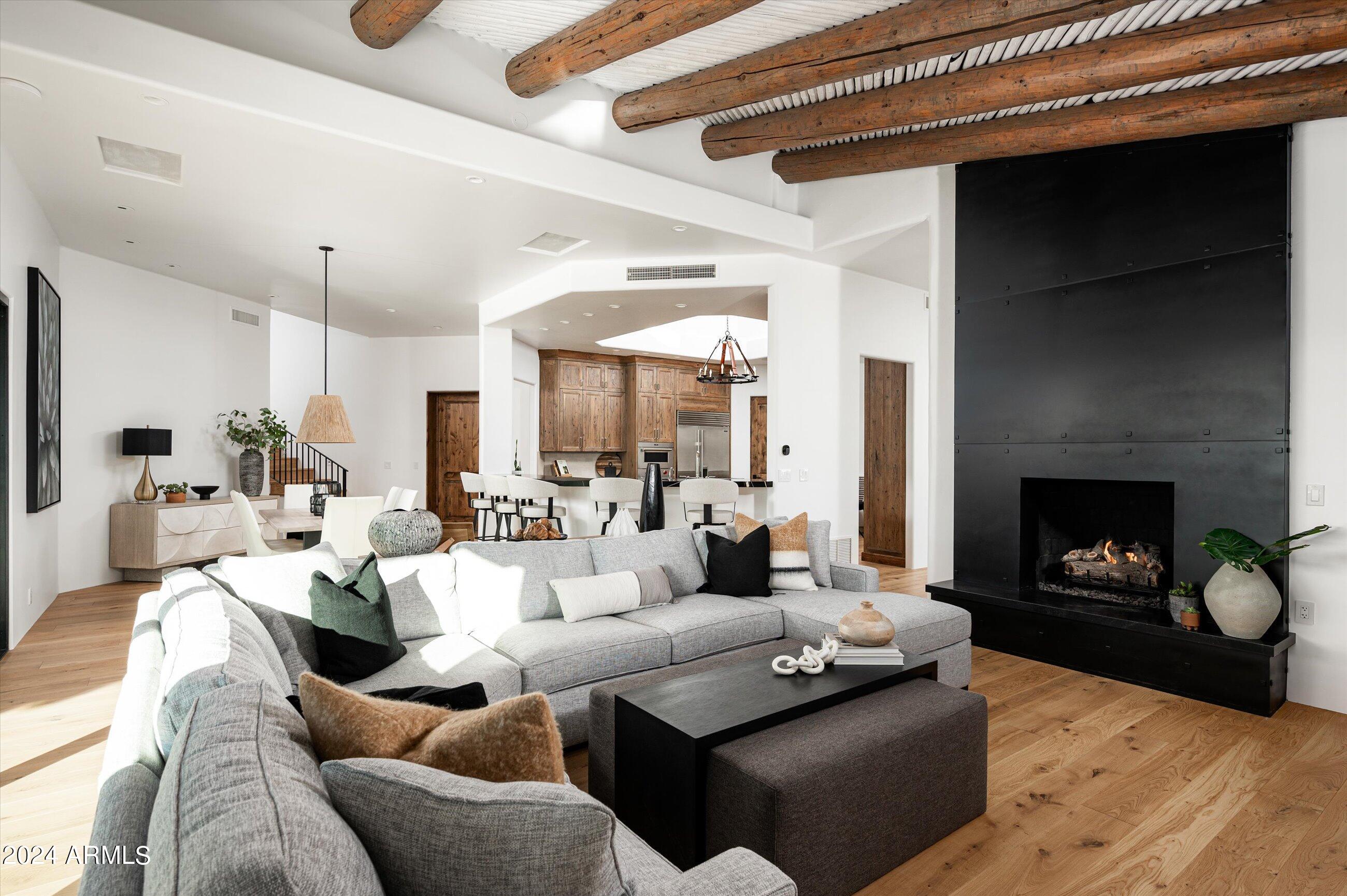 DESERT HIGHLANDS - Residential