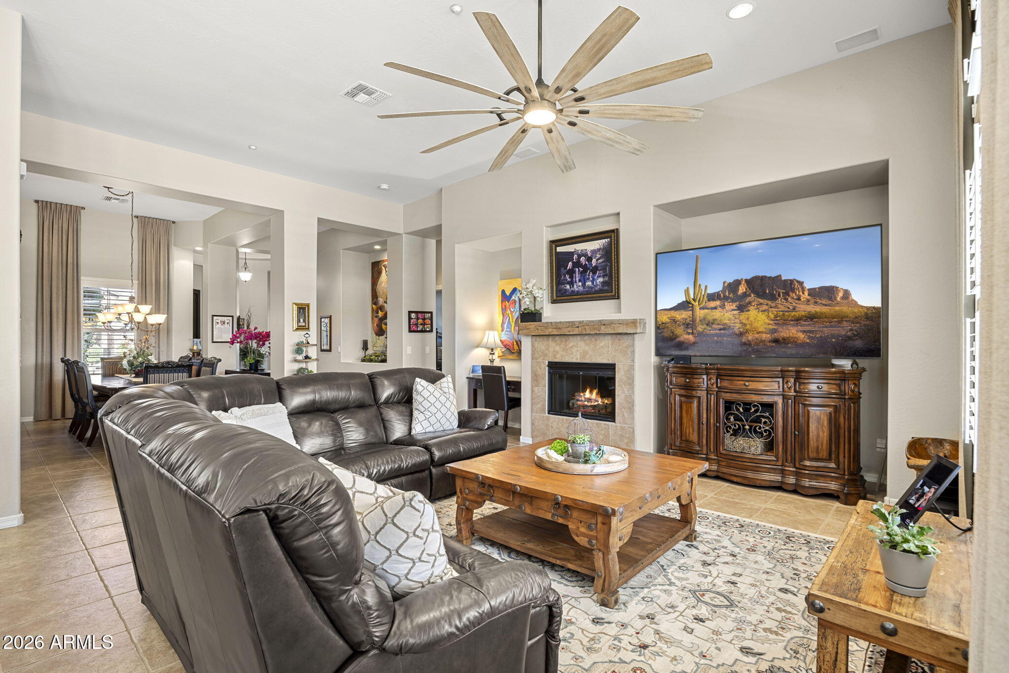 ANTHEM COUNTRY CLUB - Residential