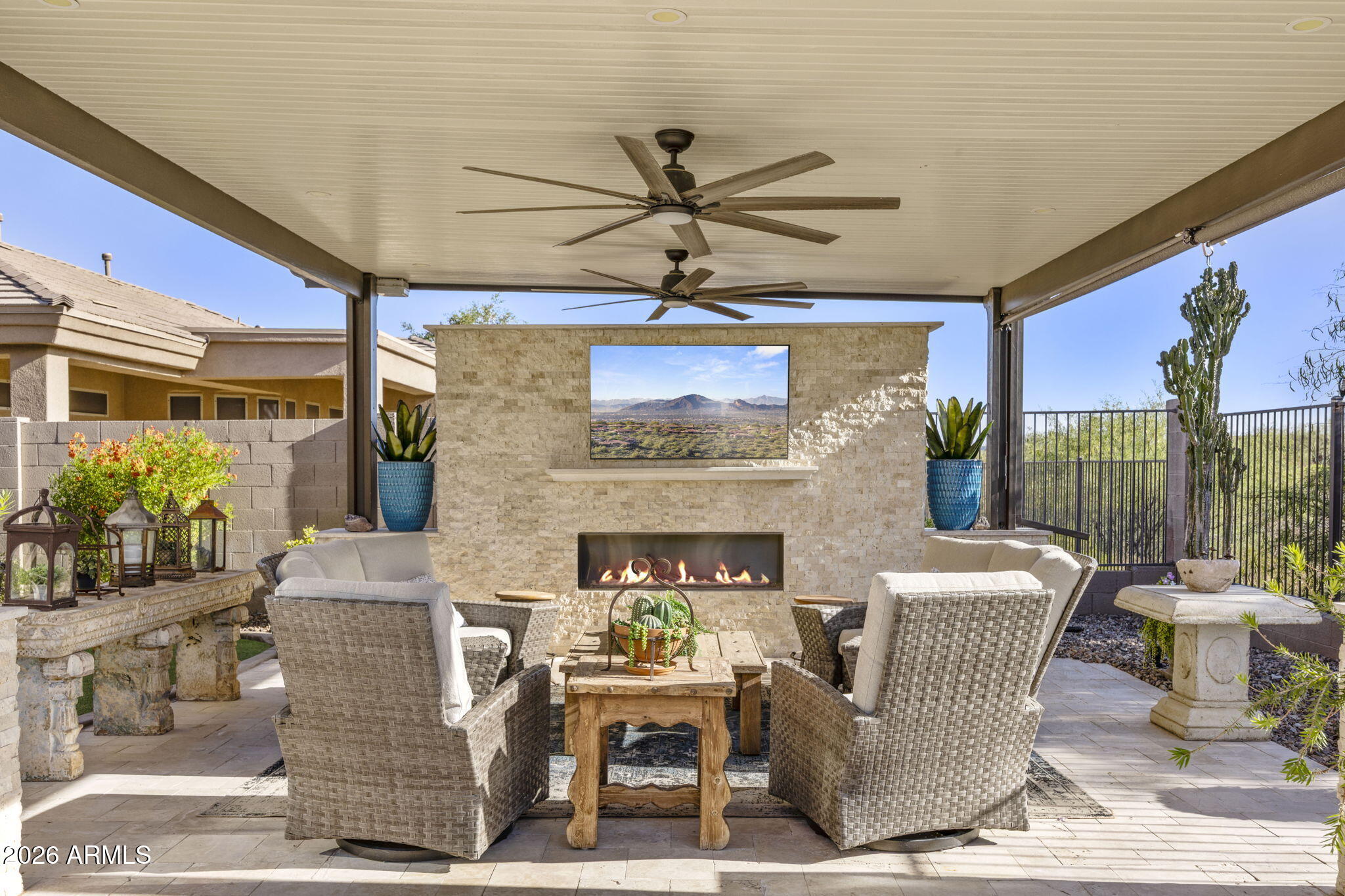 ANTHEM COUNTRY CLUB - Residential