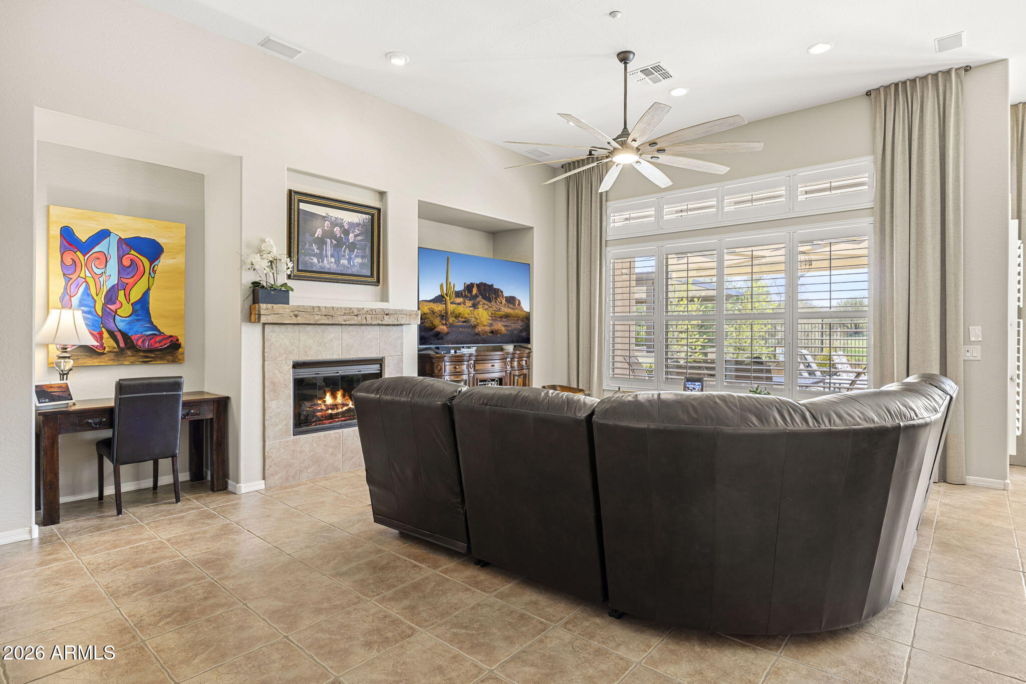 ANTHEM COUNTRY CLUB - Residential