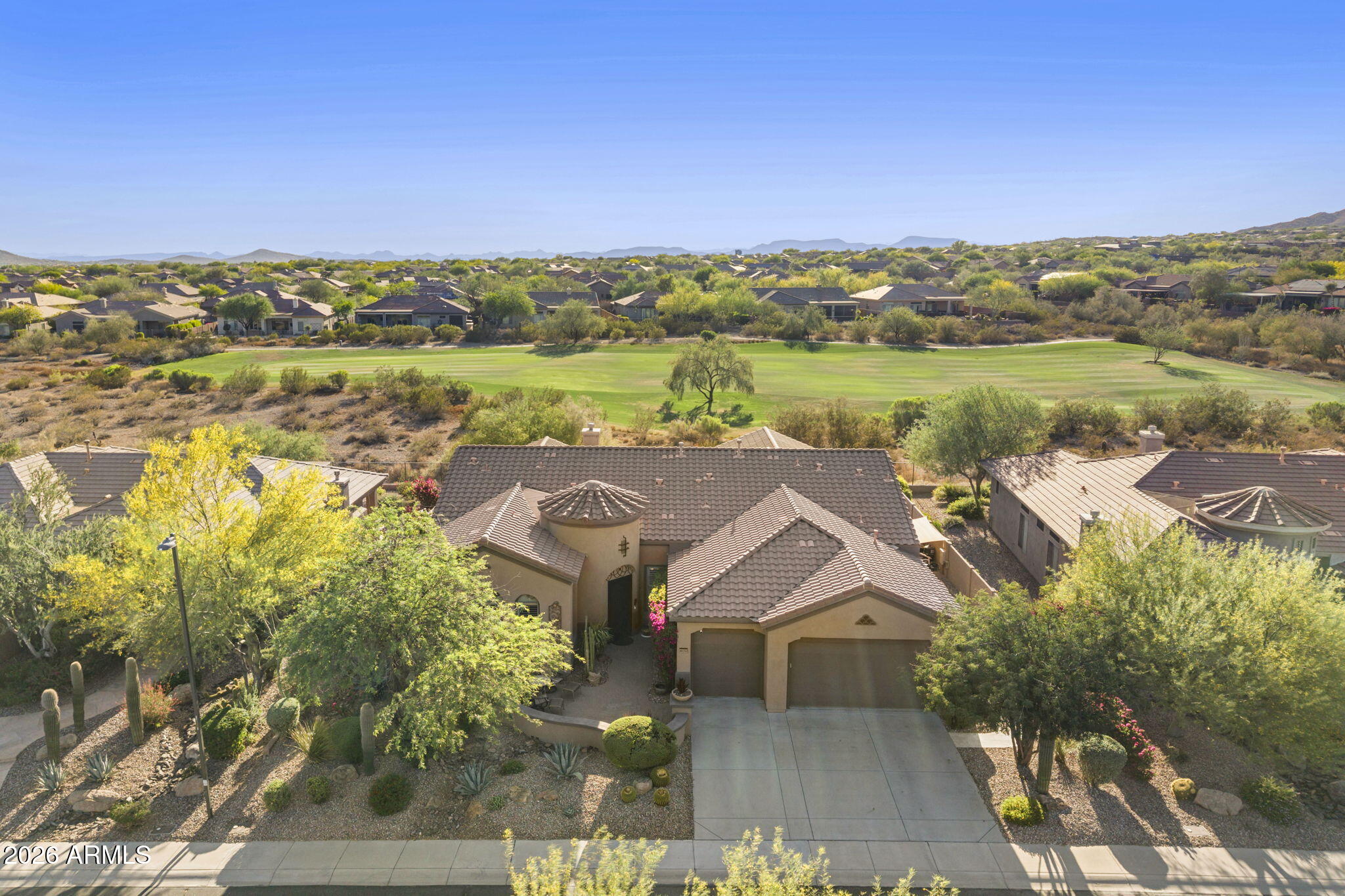 This stunning home inside the gates of Anthem Country Club checks every box -- Mountain Views, a prime Golf Course Lot, a Resort Backyard with Heated Pool and Spa, and gorgeous Granite Counters throughout.
Soaring high ceilings and comfortable living spaces set an elegant tone across 4 bedrooms and 3½ bathrooms. The kitchen features Granite Counters and premium finishes and the the formal dining area is perfect for entertaining. Your Resort Backyard delivers a private escape with a Heated Pool and Spa framed by breathtaking Mountain Views -- all from your Golf Course Lot. A 3-car garage completes the package. The private luxury community amenities including 2 resort pools, 2 fitness centers, 2 world-class golf courses, and 2 private restaurants. This is Anthem living at its finest.