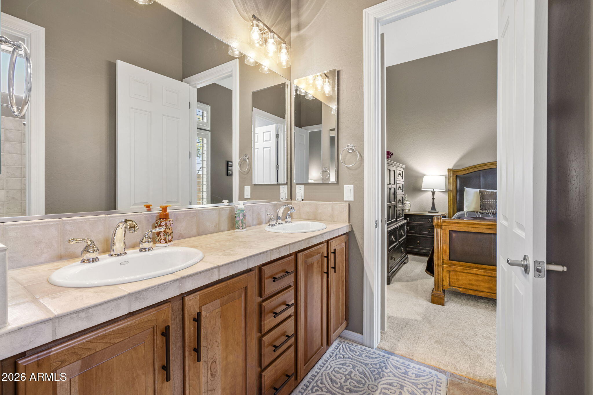ANTHEM COUNTRY CLUB - Residential