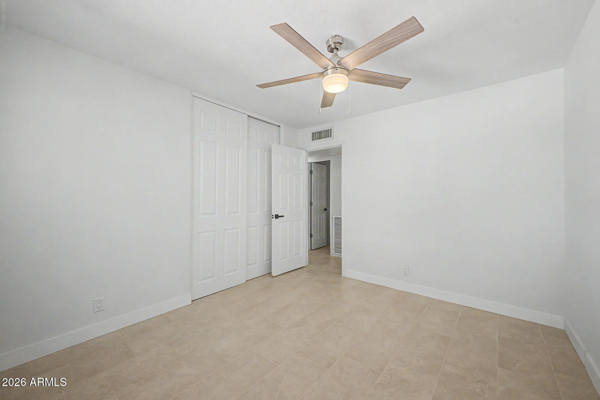 SCOTTSDALE ESTATES 9 LTS 1014-1183 INCL & TR A - Residential