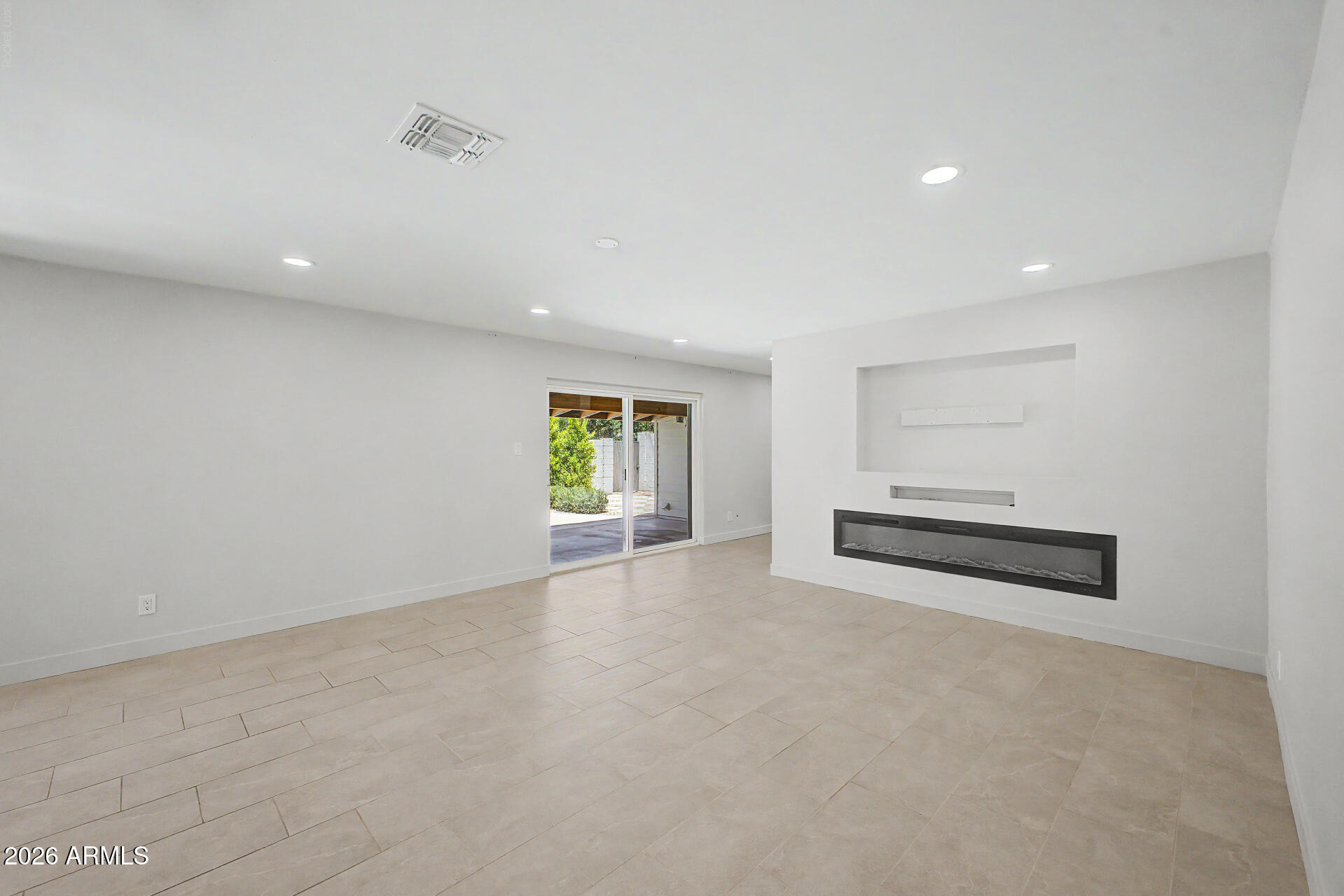 SCOTTSDALE ESTATES 9 LTS 1014-1183 INCL & TR A - Residential