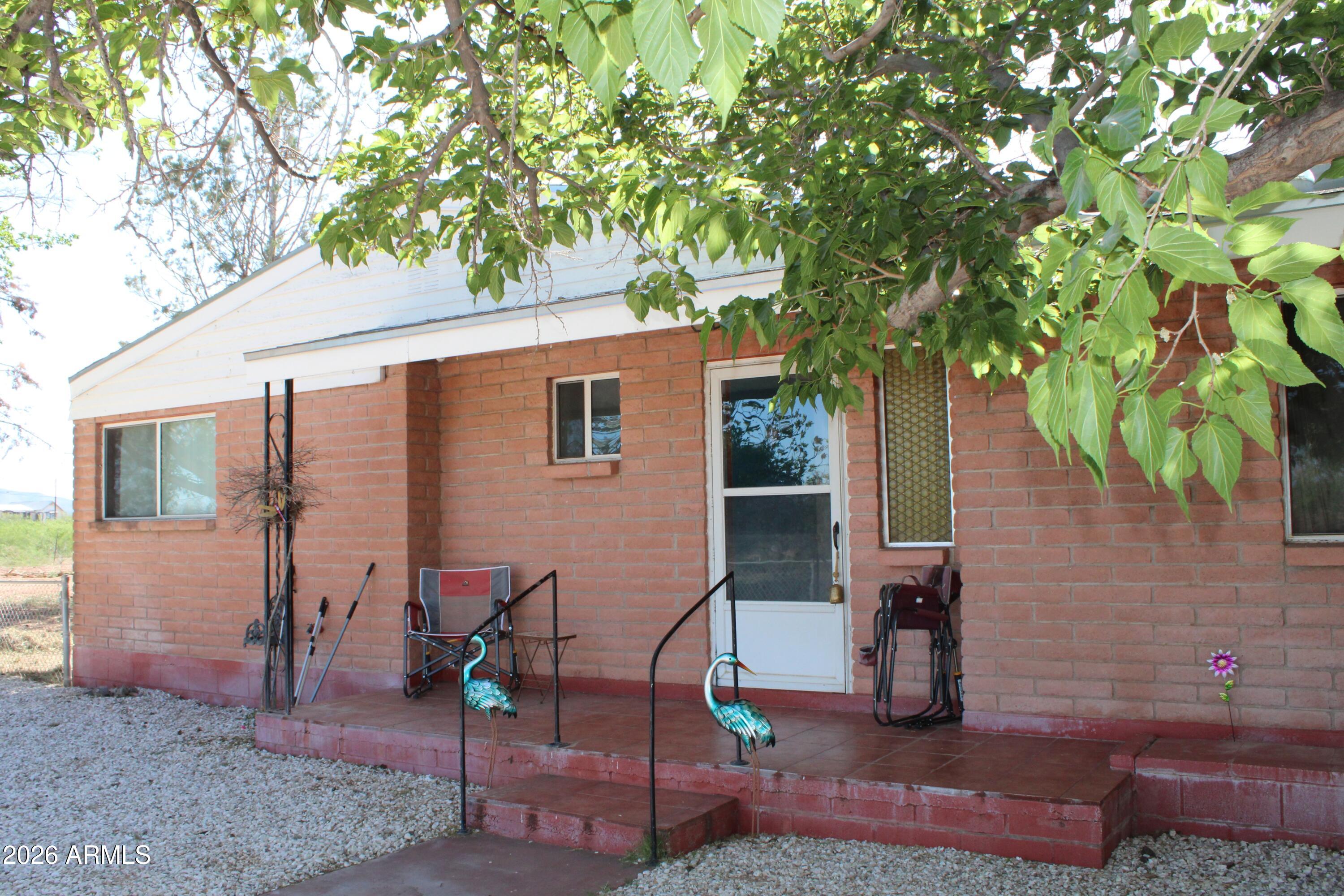 S2n2nene Sec 12 23 25 10.00Ac - Residential