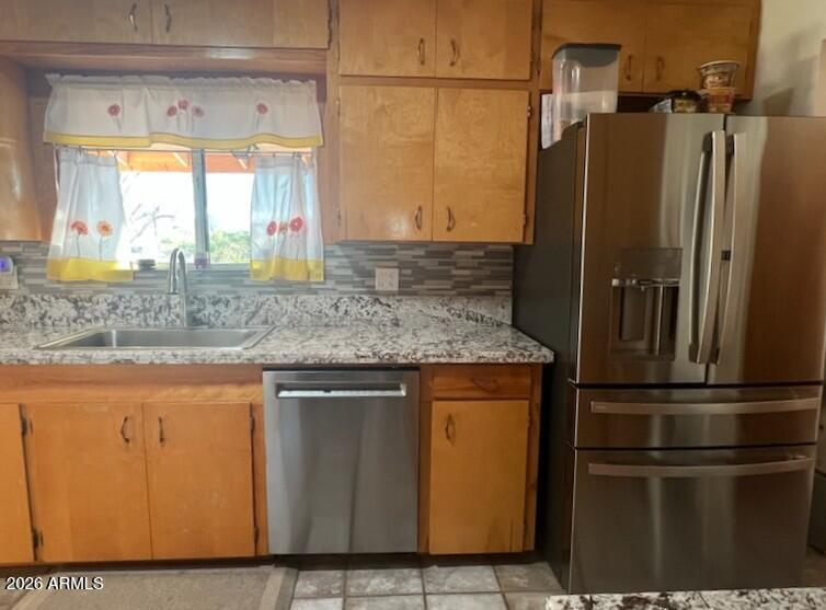 S2n2nene Sec 12 23 25 10.00Ac - Residential