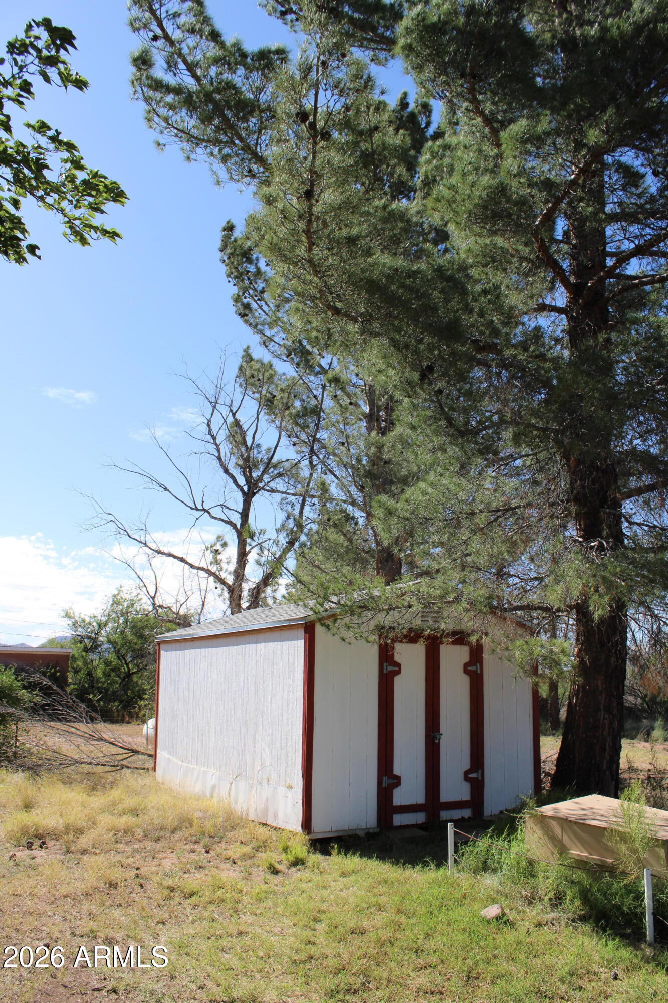 S2n2nene Sec 12 23 25 10.00Ac - Residential