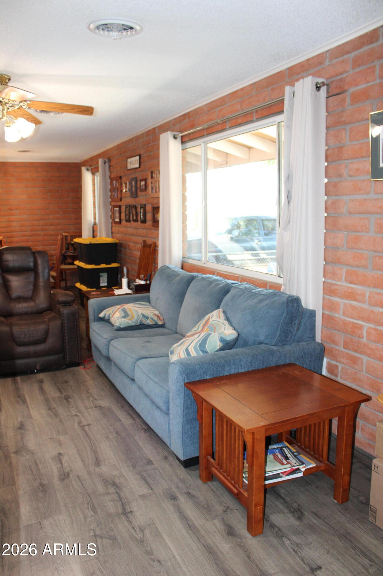 S2n2nene Sec 12 23 25 10.00Ac - Residential