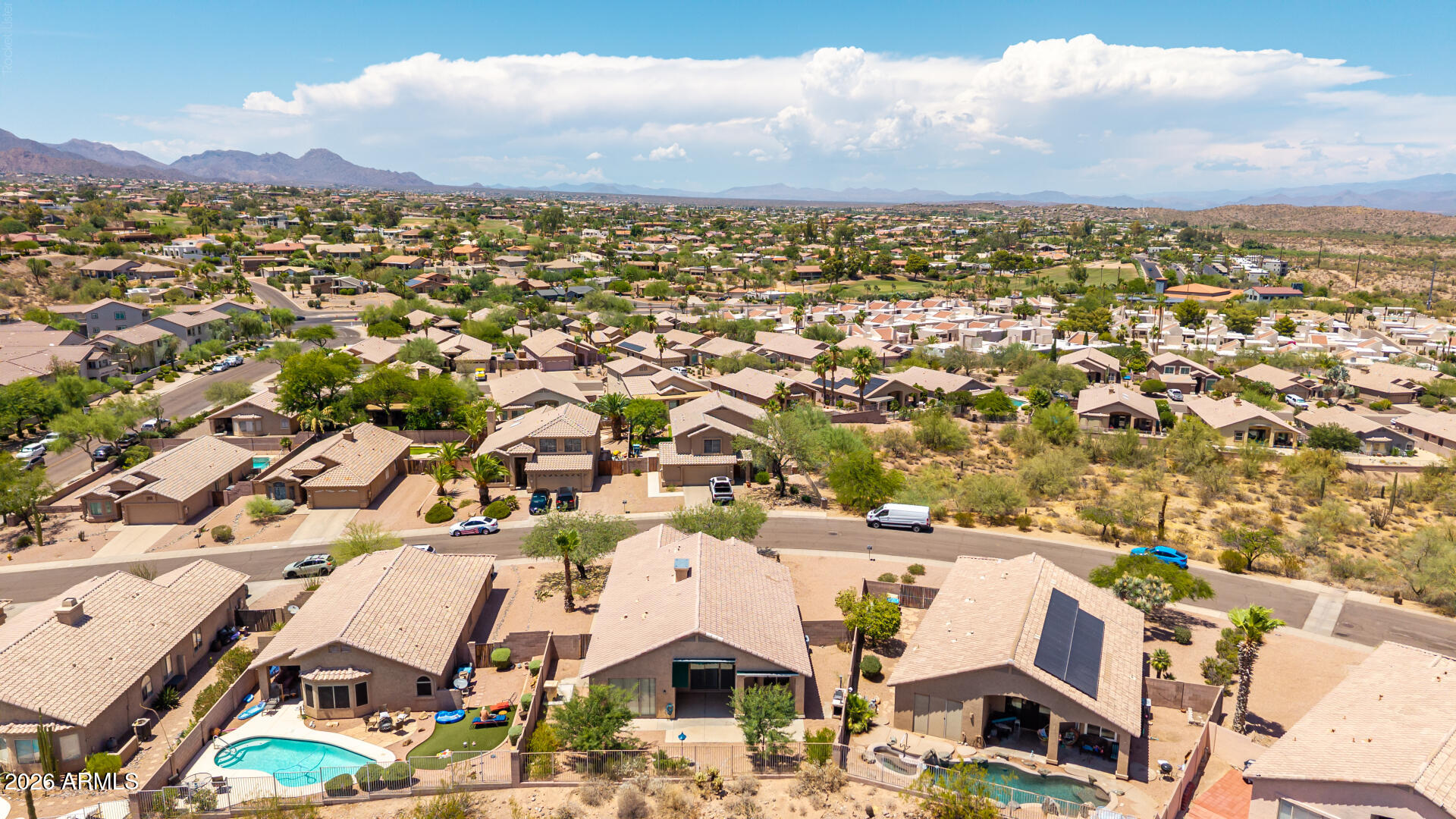 SUNRISE POINT - Residential