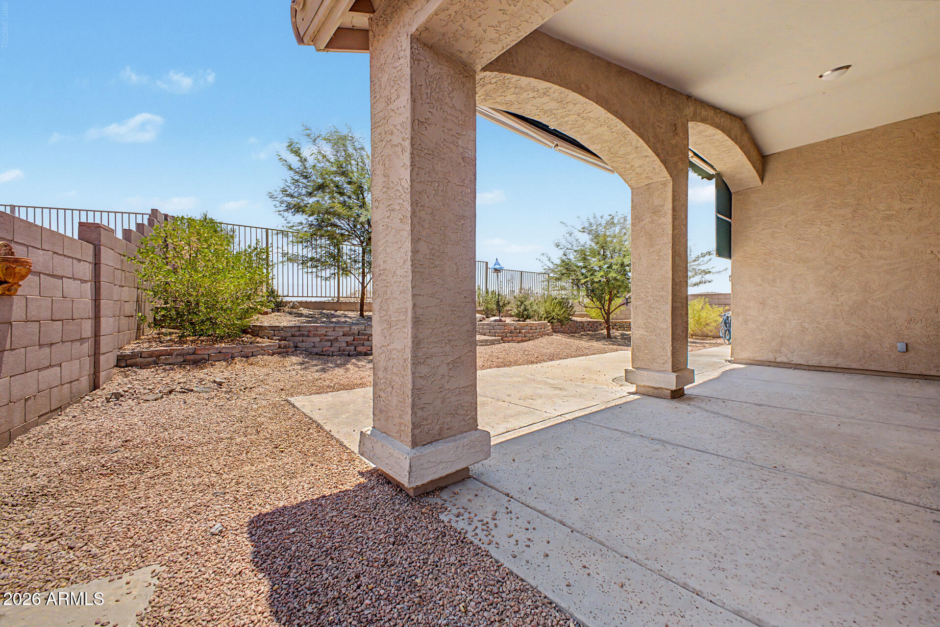 SUNRISE POINT - Residential