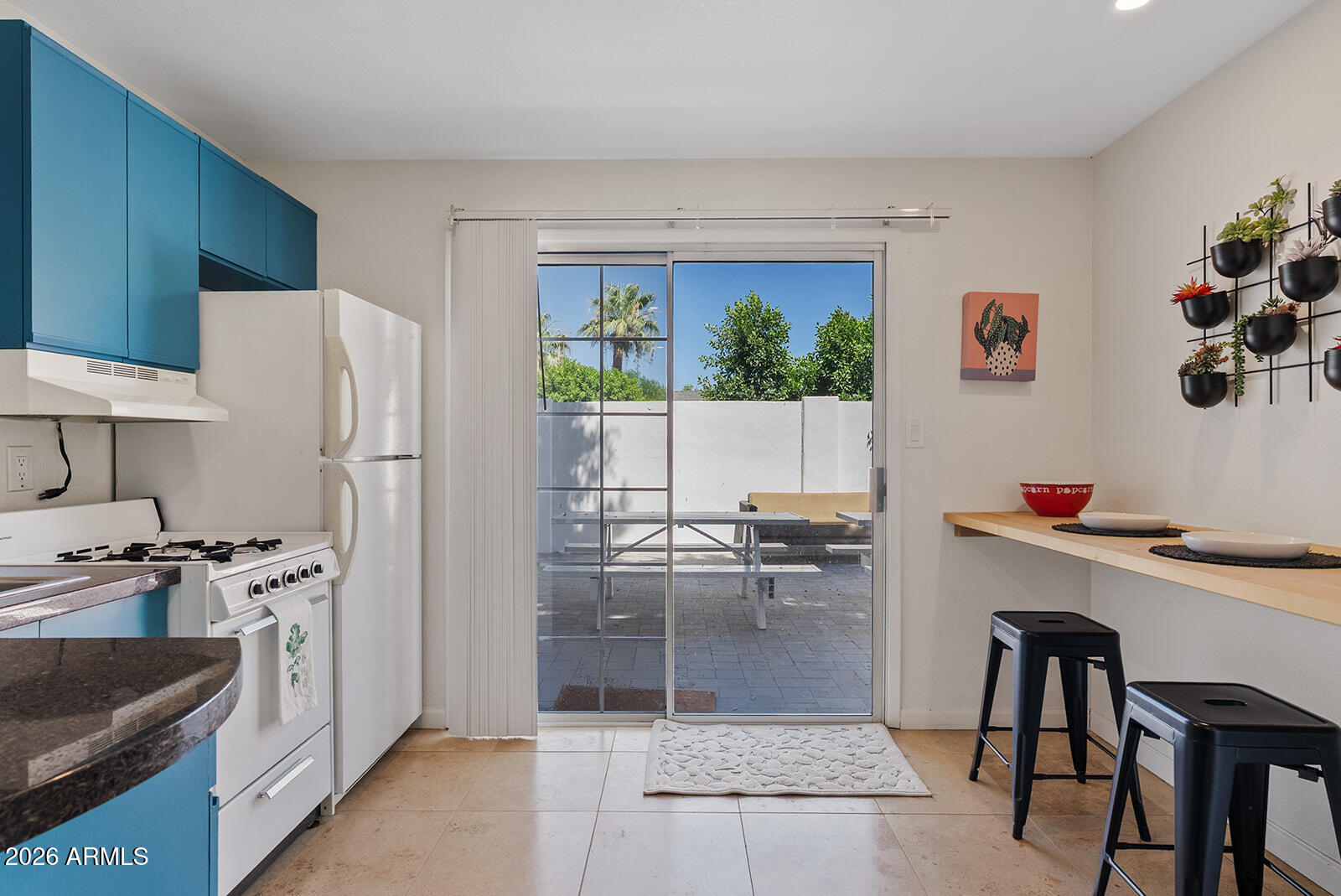 RANCHO VISTA - Residential