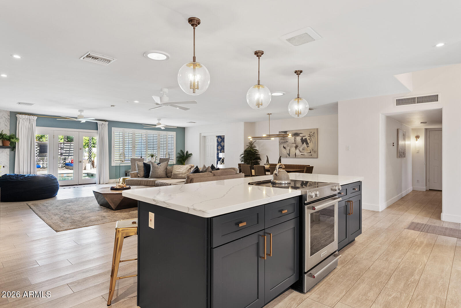 RANCHO VISTA - Residential