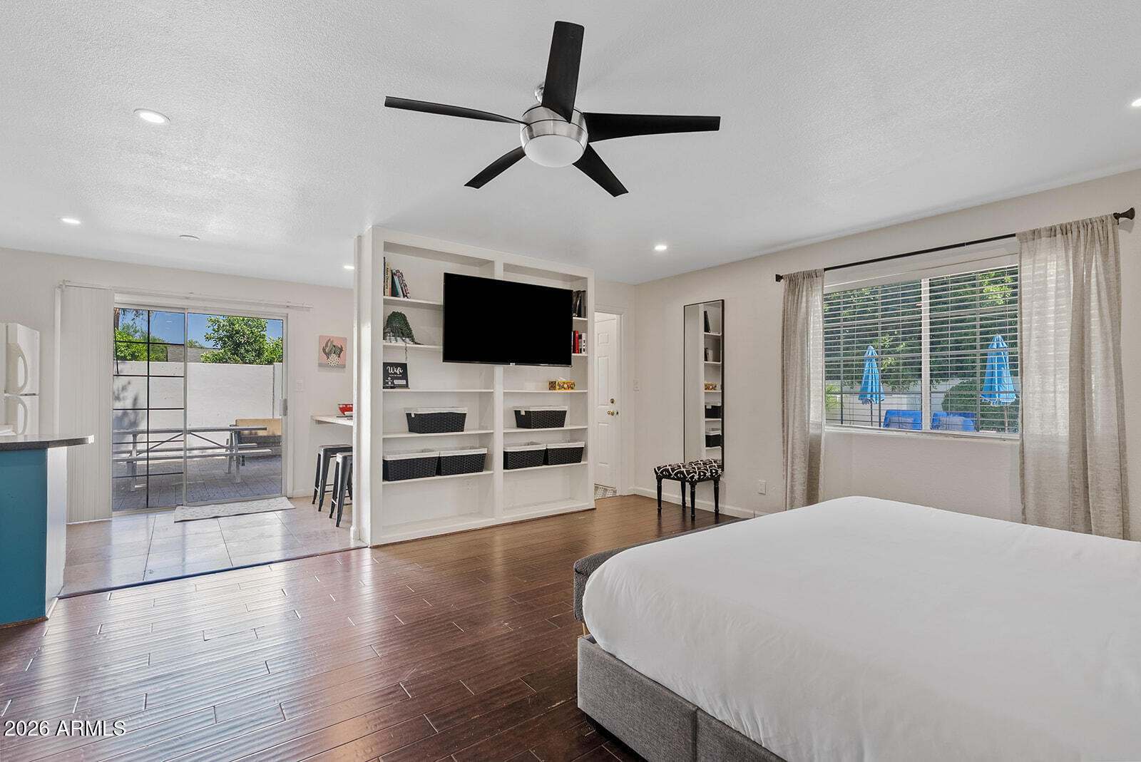 RANCHO VISTA - Residential