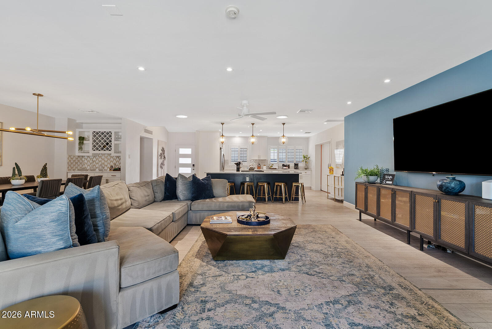 RANCHO VISTA - Residential