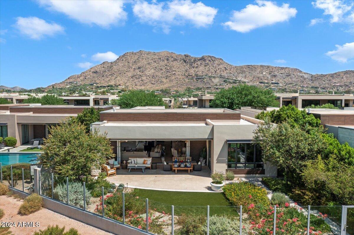 VILLAS AT MOUNTAIN SHADOWS 2 AMD - Residential