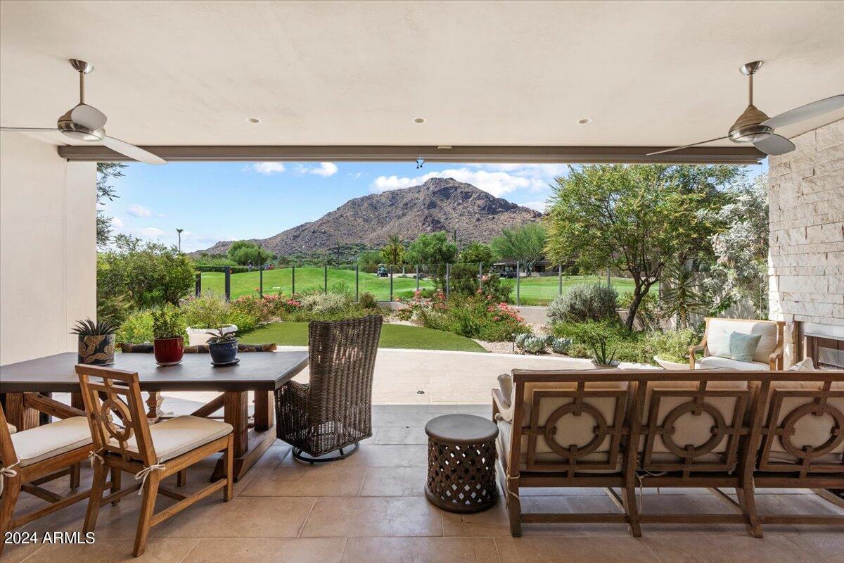 VILLAS AT MOUNTAIN SHADOWS 2 AMD - Residential
