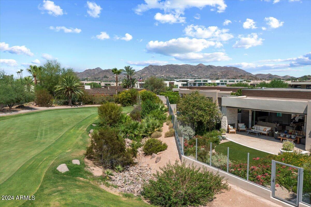 VILLAS AT MOUNTAIN SHADOWS 2 AMD - Residential