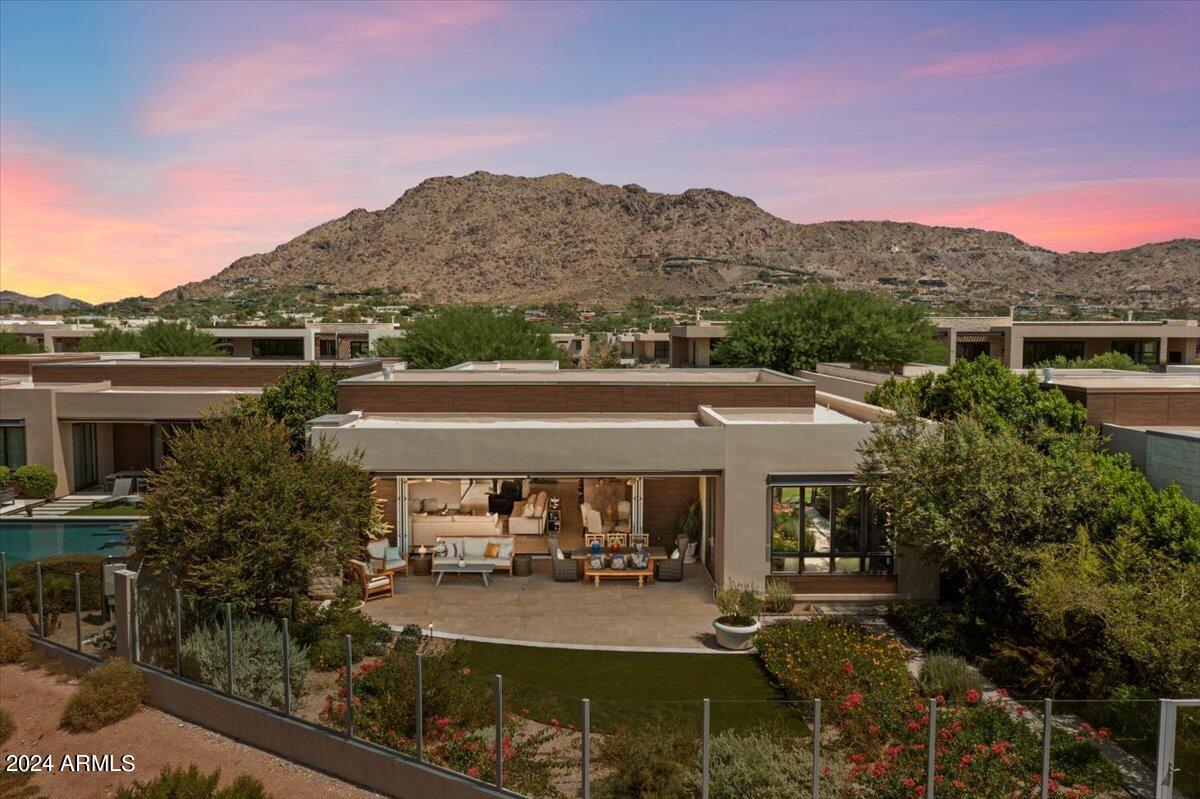 VILLAS AT MOUNTAIN SHADOWS 2 AMD - Residential