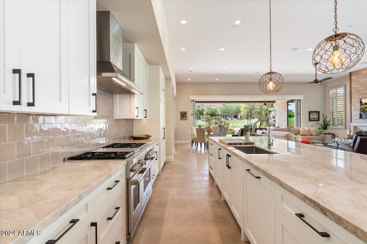 VILLAS AT MOUNTAIN SHADOWS 2 AMD - Residential