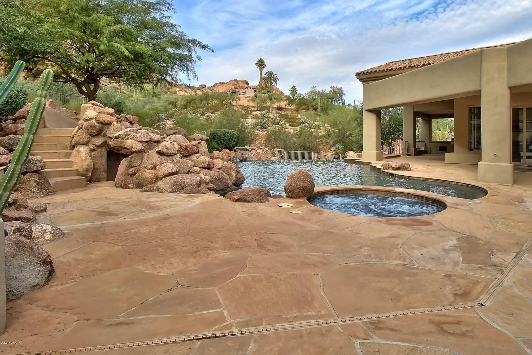Stone Canyon - Residential