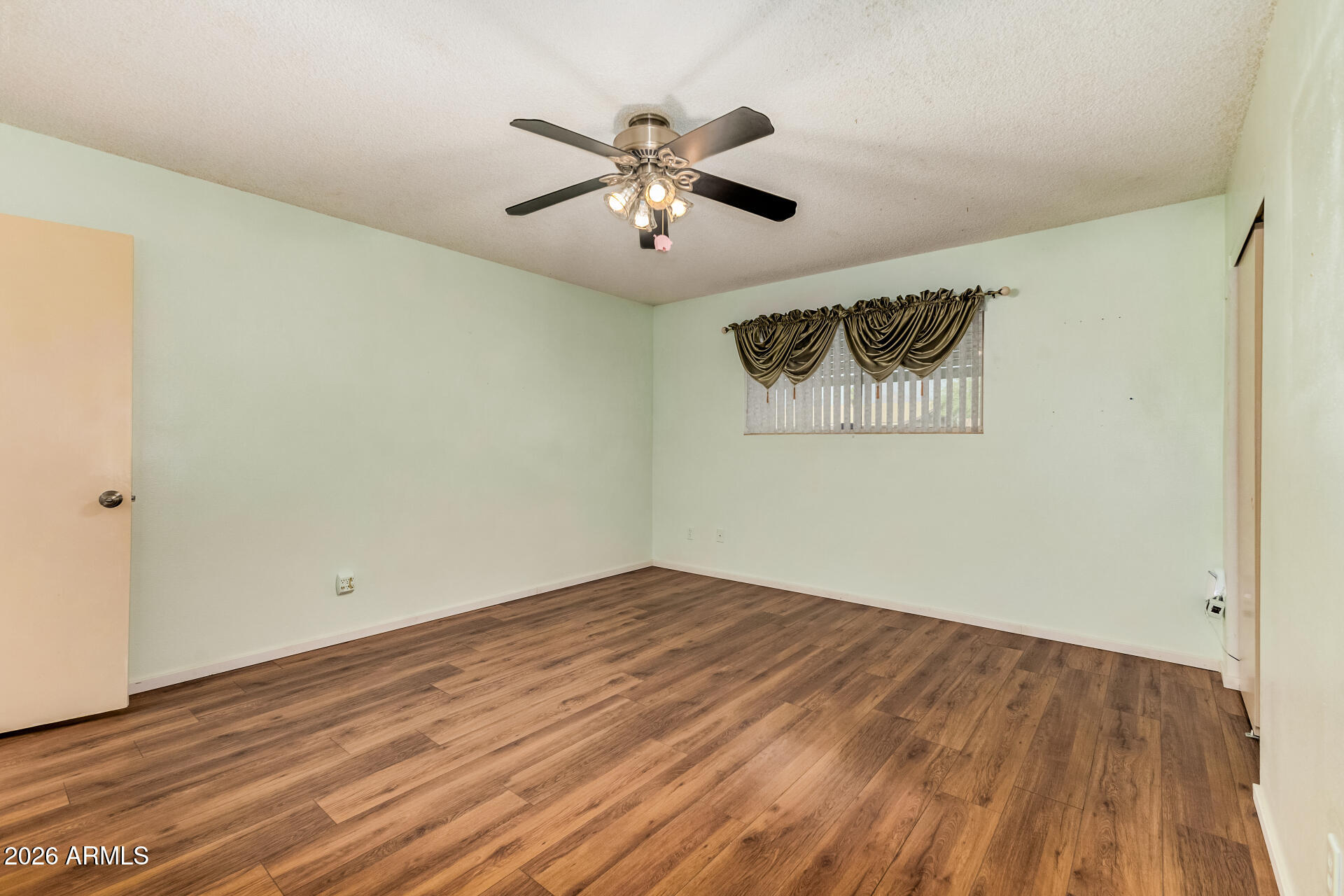 APACHE VILLA TWO - Residential