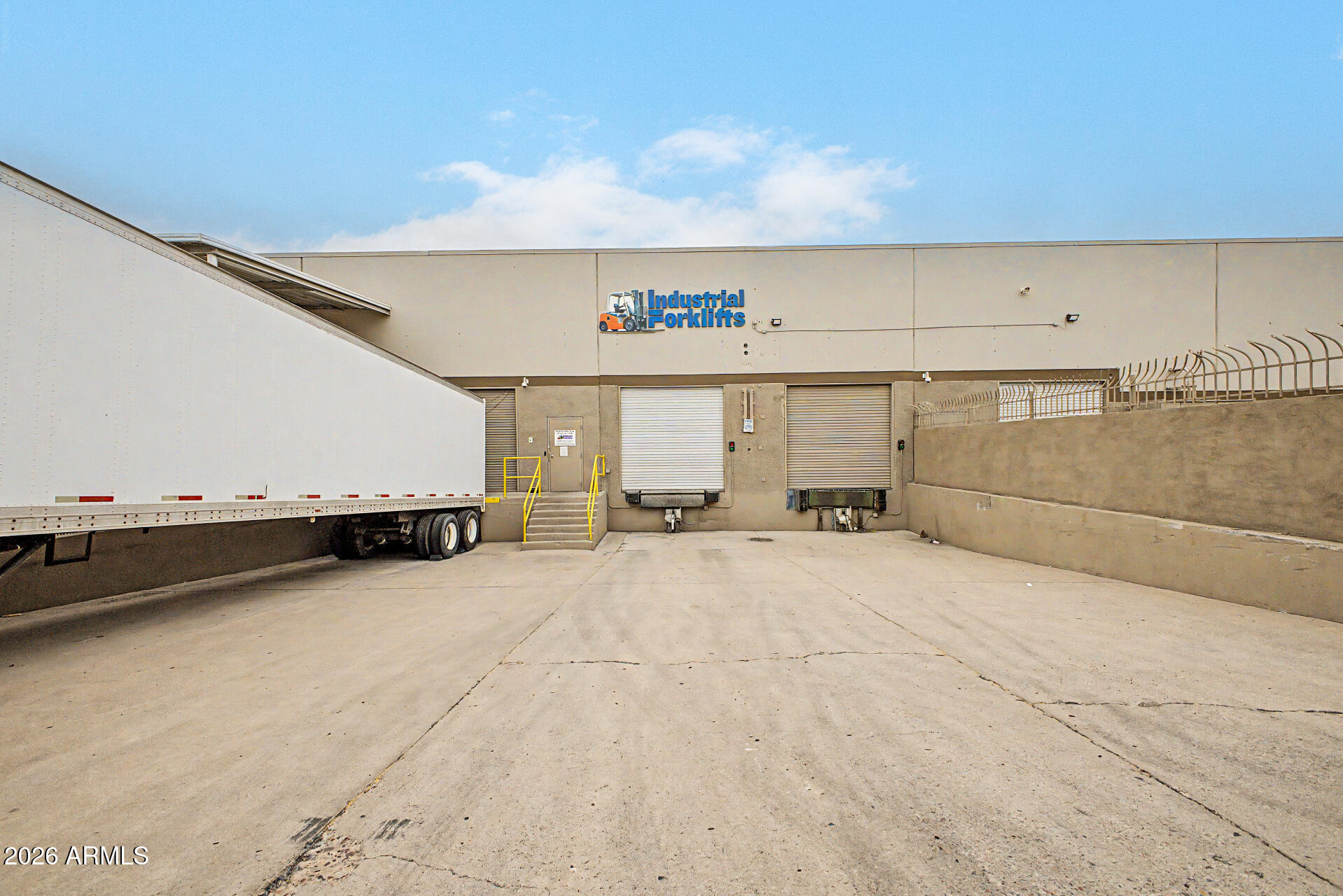 PAPAGO INDUSTRIAL DISTRICT - Commercial Lease
