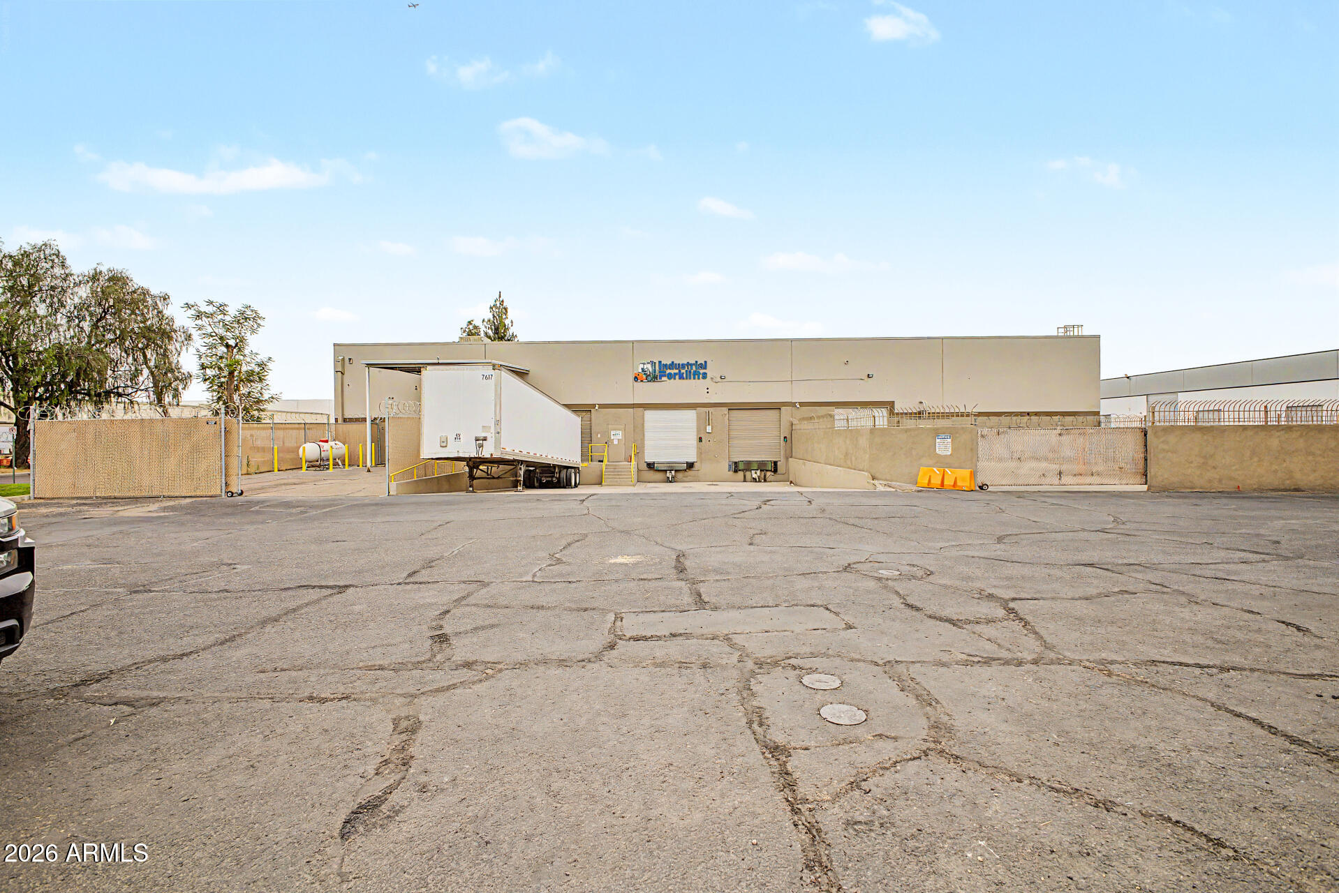 PAPAGO INDUSTRIAL DISTRICT - Commercial Lease