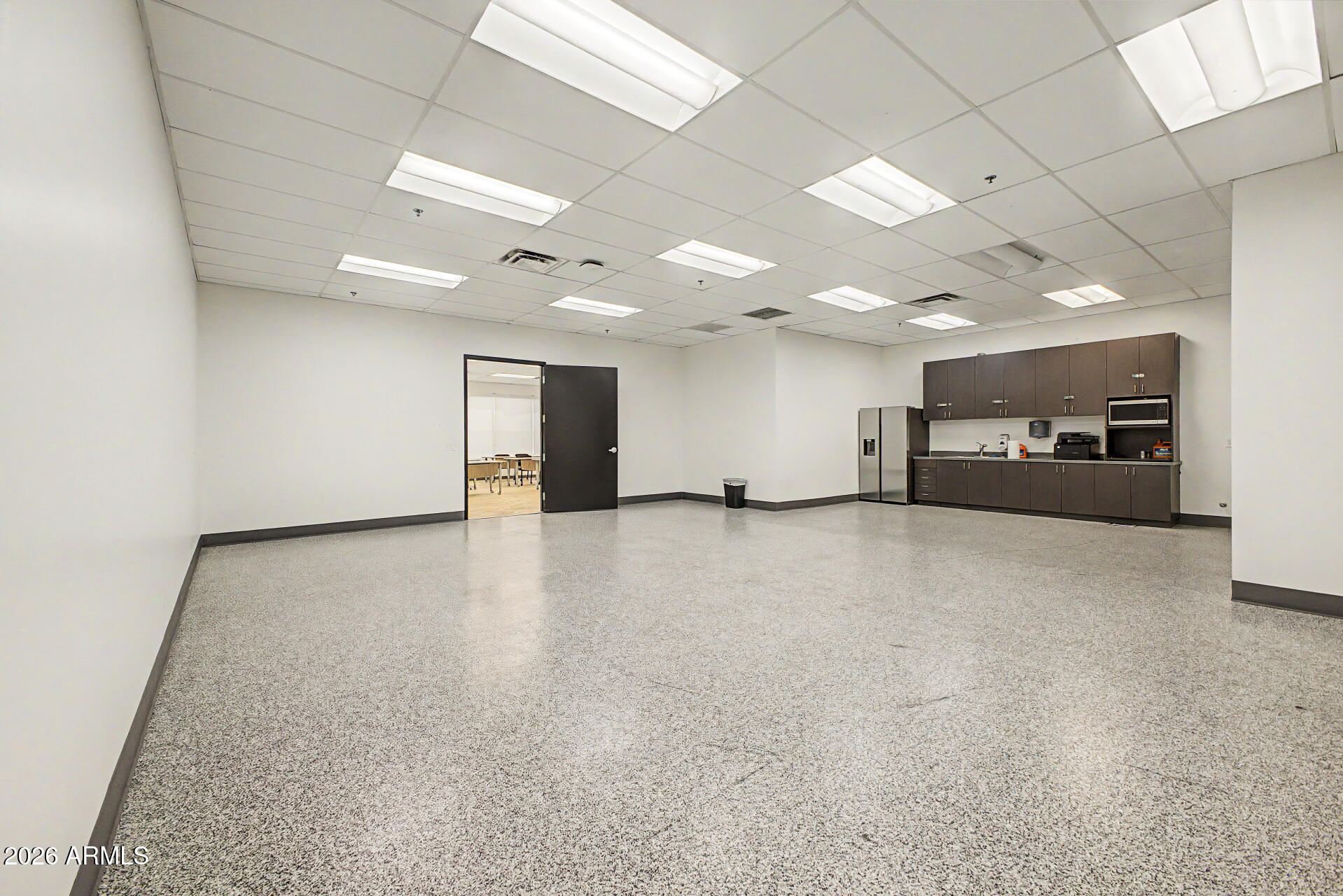 PAPAGO INDUSTRIAL DISTRICT - Commercial Lease