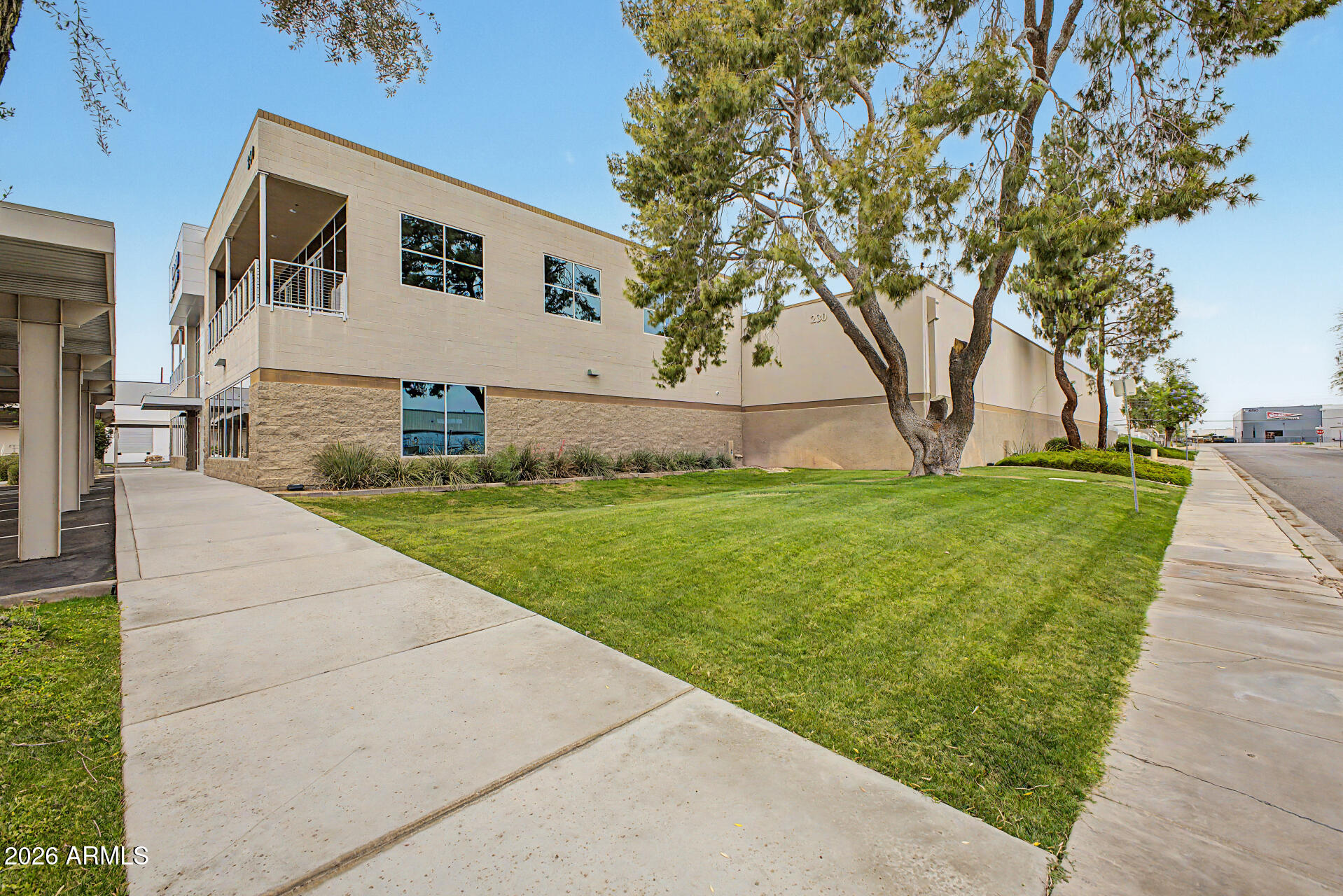PAPAGO INDUSTRIAL DISTRICT - Commercial Lease