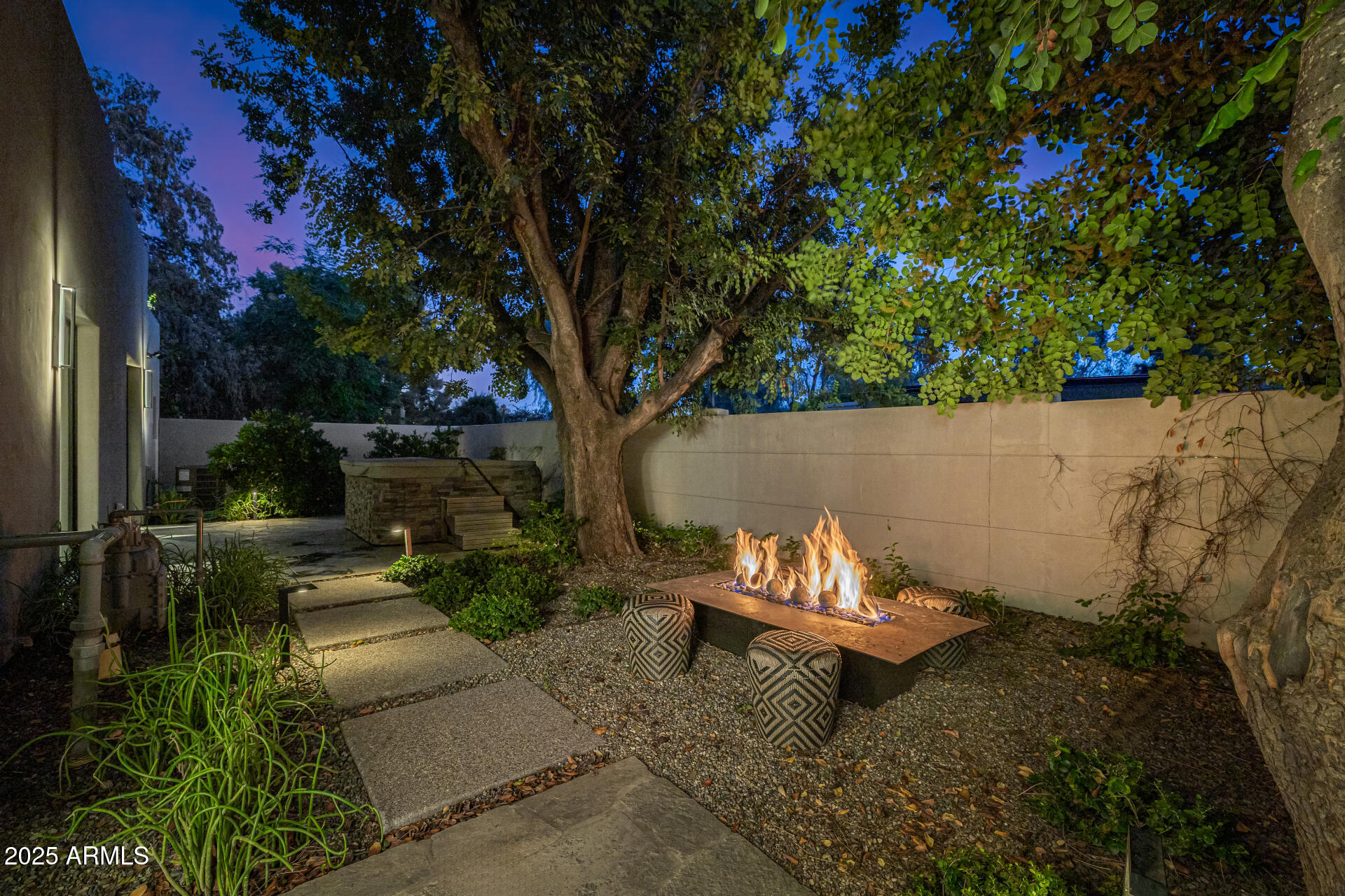 PARADISE VALLEY FARMS - Residential