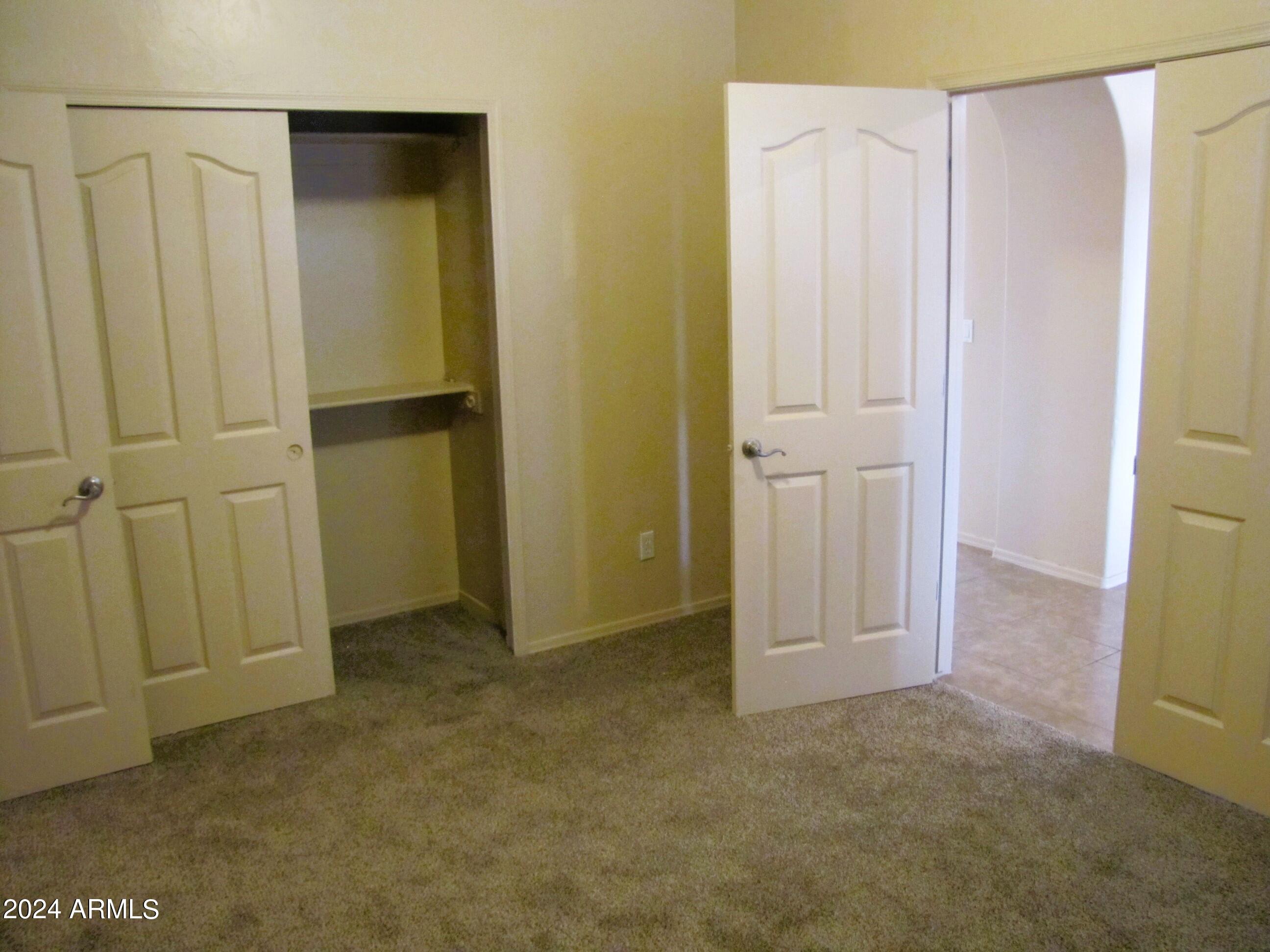 COUNTRY CLUB VILLAGE - Residential Lease